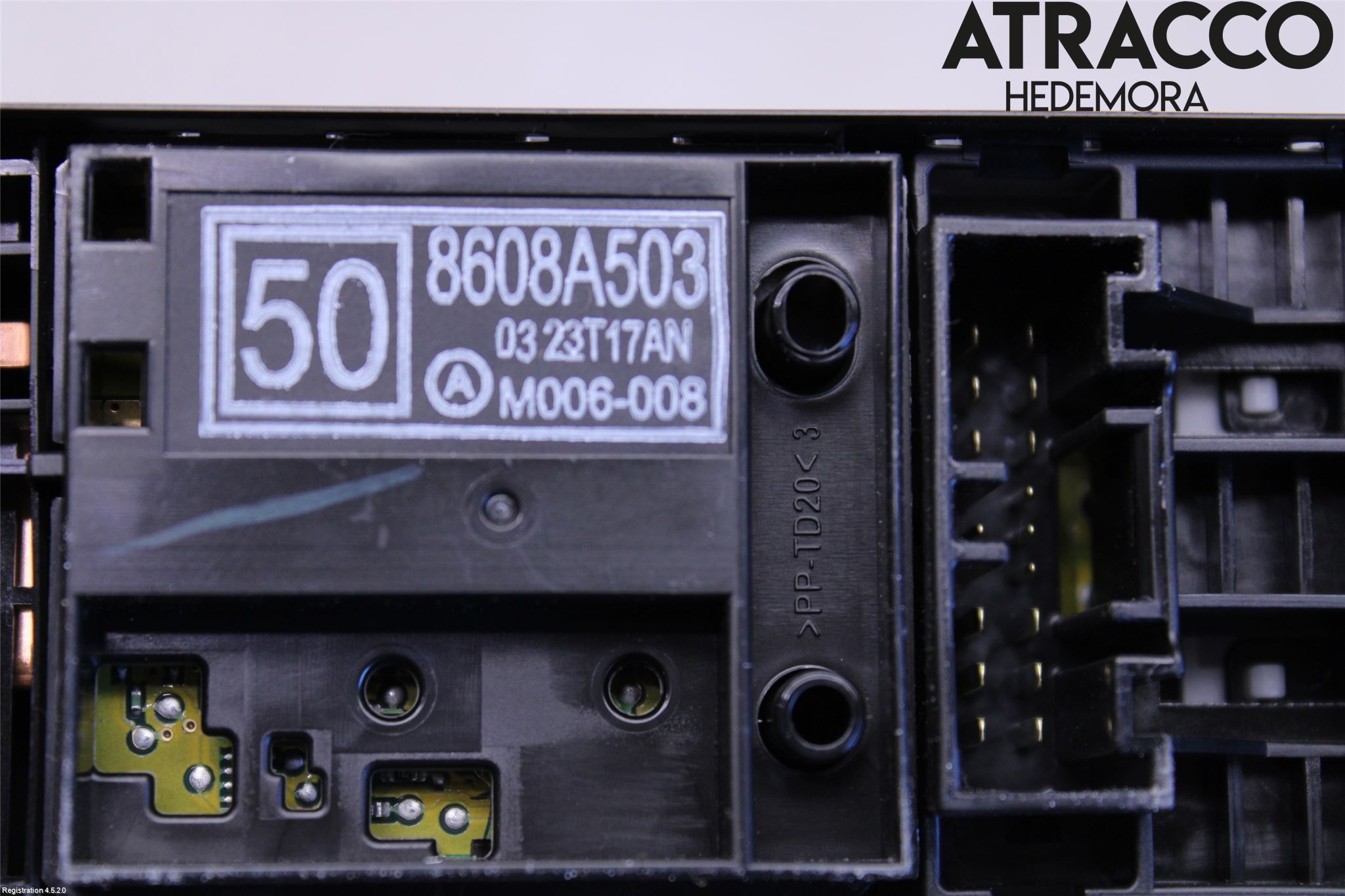 Mitsubishi SPACE STAR 13- Strömställare Elhiss