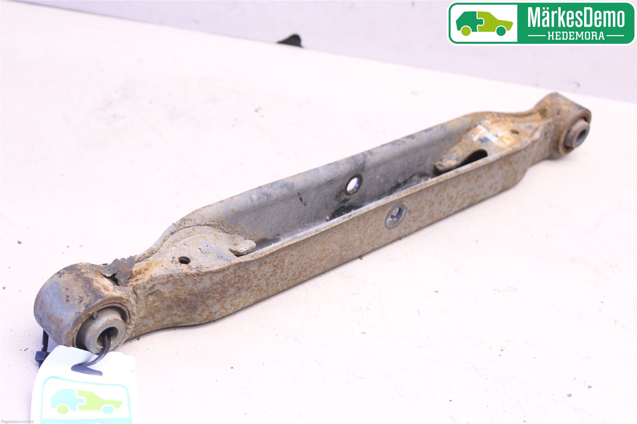 Nissan QASHQAI 14-17 Bärarm Bak Höger