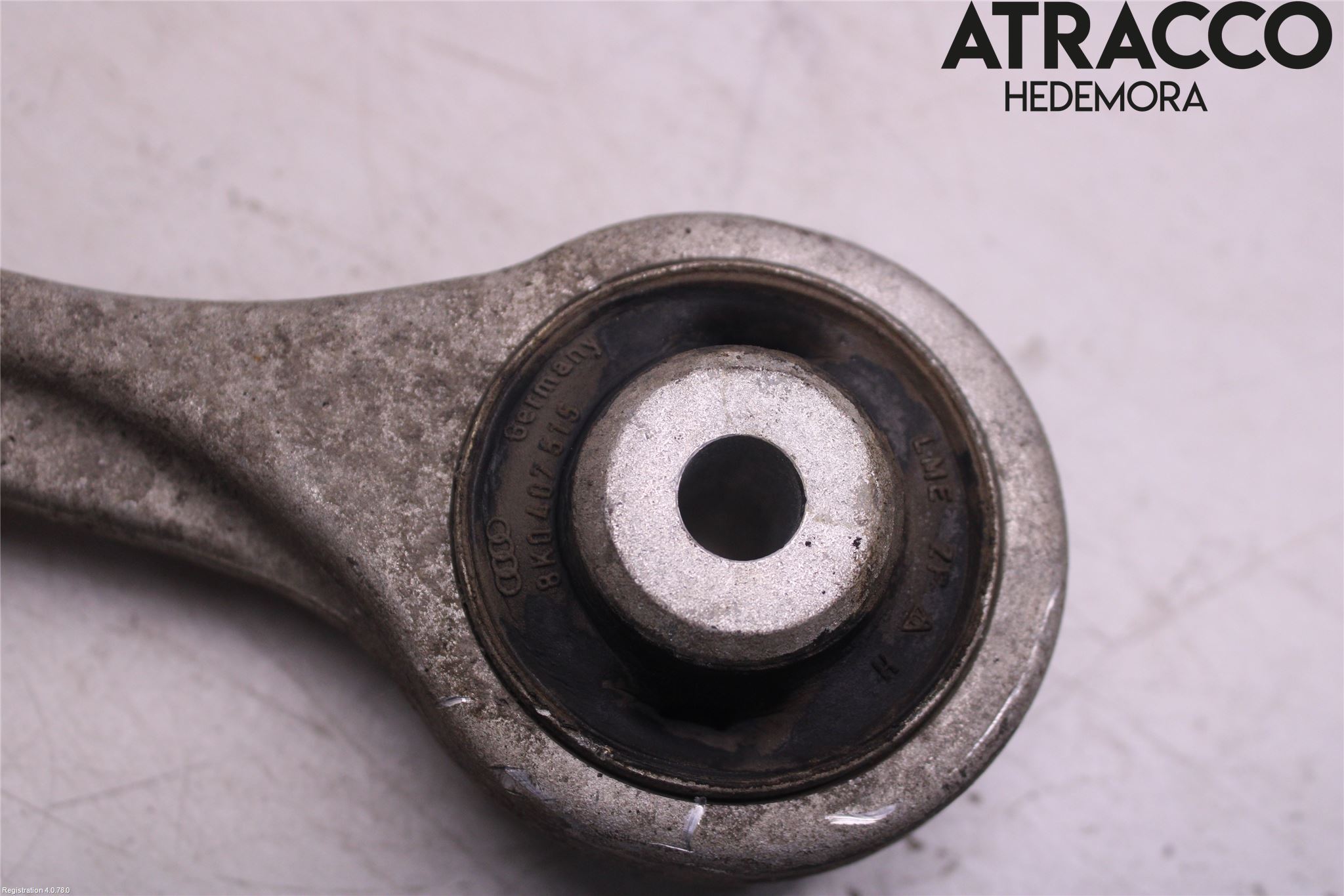 Audi A5 07-16 Bärarm Fram Övre Vä