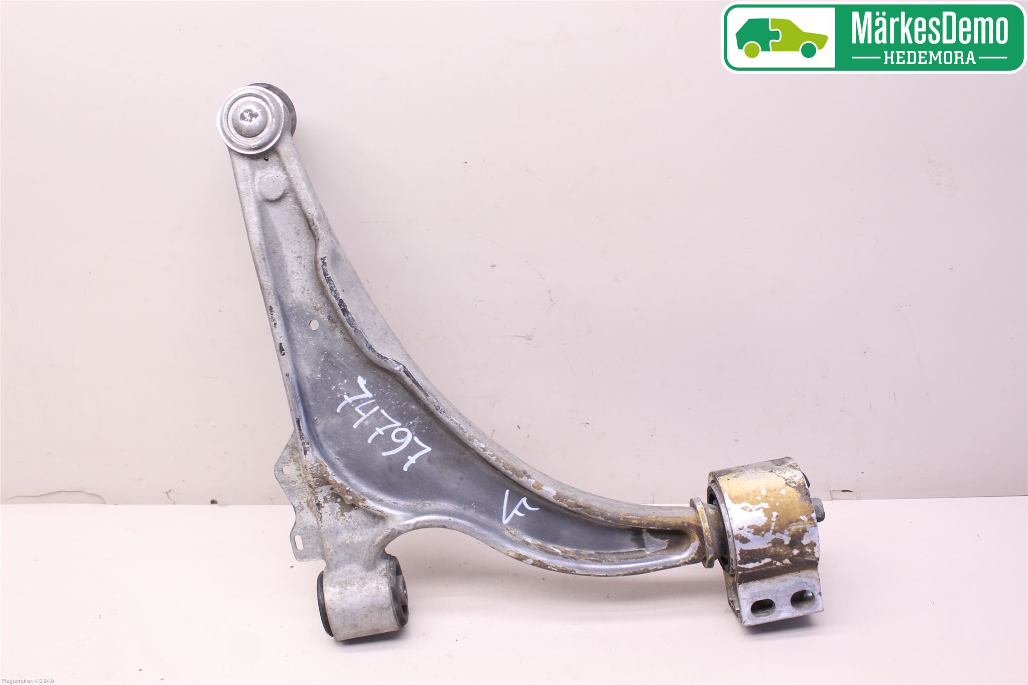 Opel ASTRA J 10-15 Bärarm Fram Undre Vä