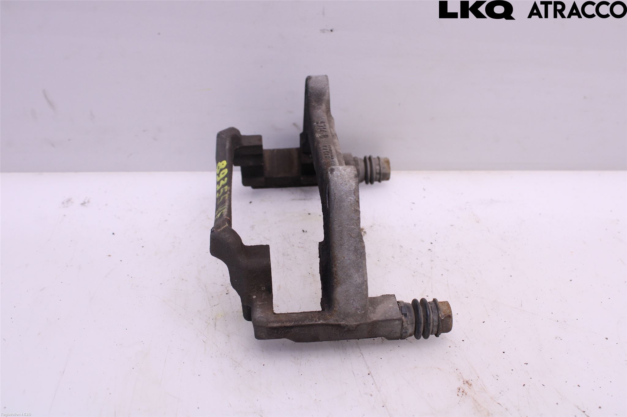 Volkswagen VW PASSAT 15-19 Bromsokshållare