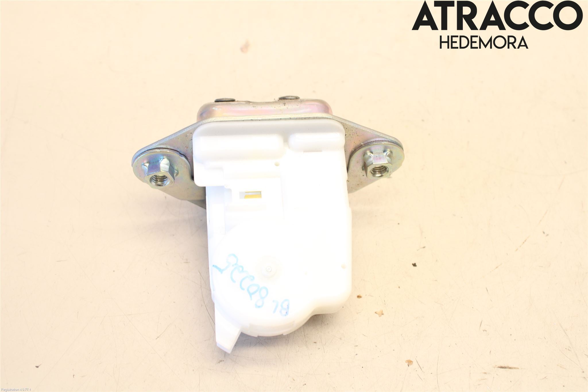 Subaru OUTBACK 15-20 Låskista Baklucka