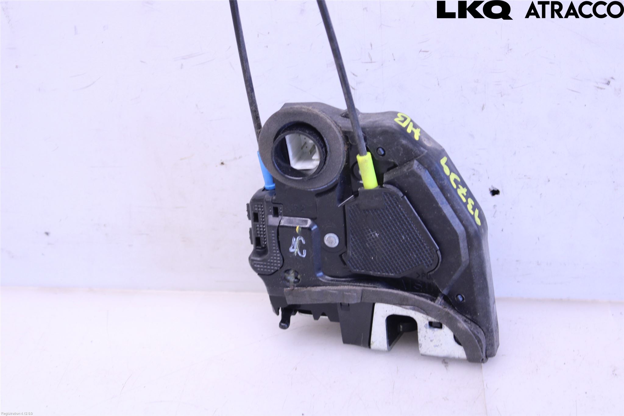 Toyota AURIS 13-19 Låskista-Dörrlås