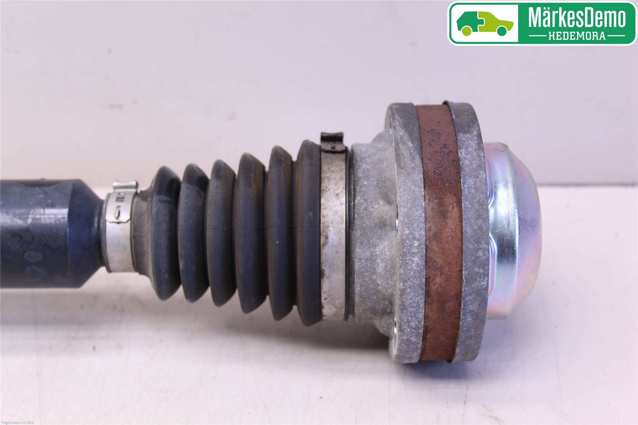 Volkswagen VW GOLF PLUS/CROSS GOLF 04-14 Drivaxel Fram Höger