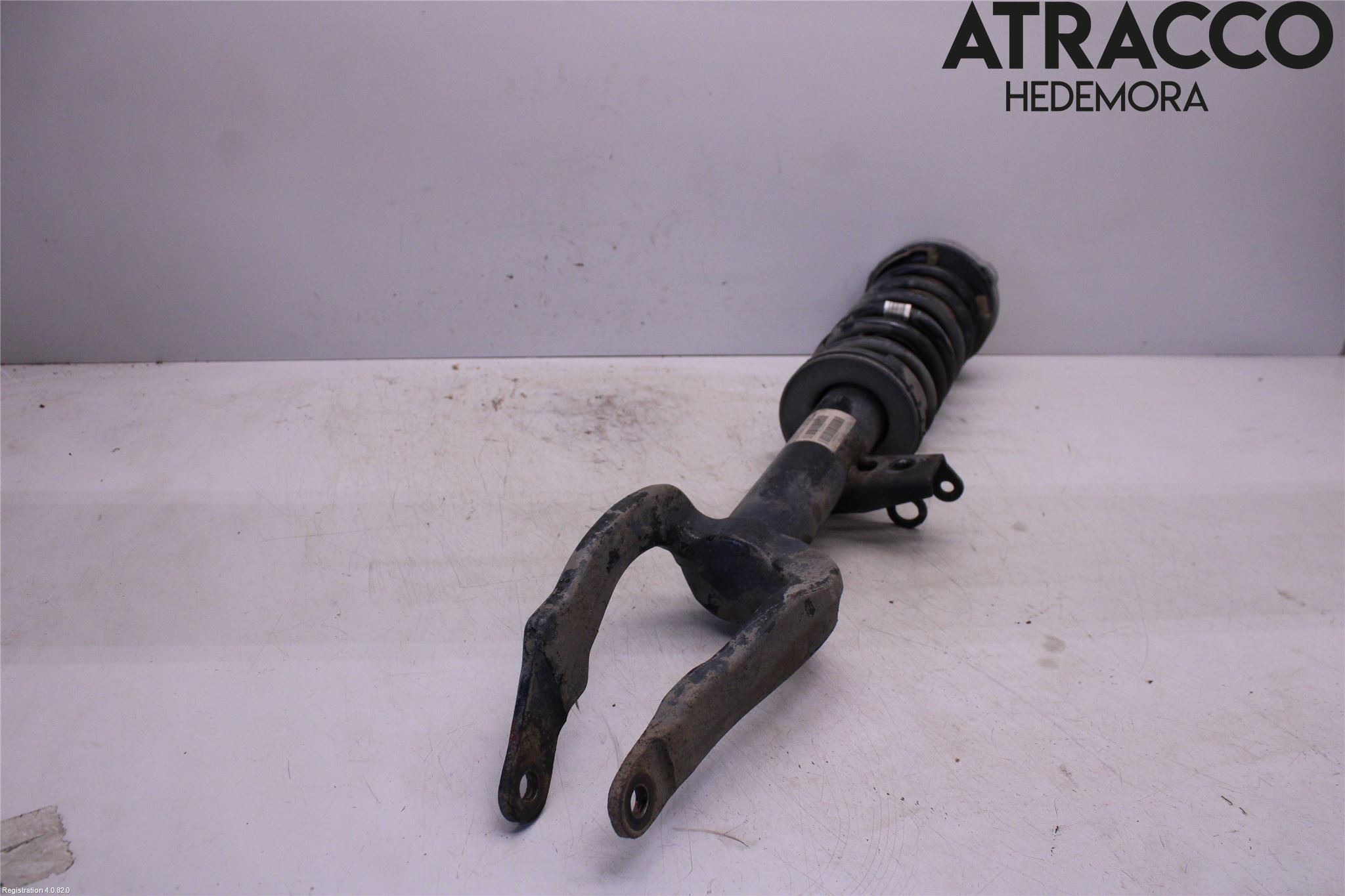 BMW 5 F10/F11/F18 09-17 Fjäderben Fram Vänster