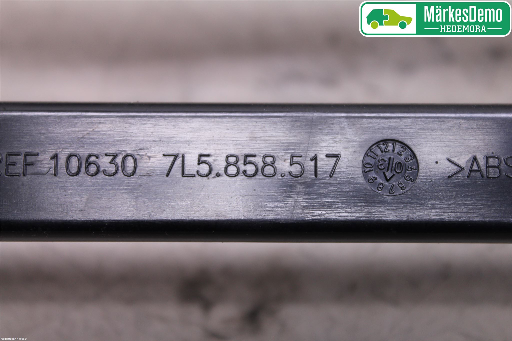 Porsche CAYENNE 03- Instrumentkonsoll Mitt