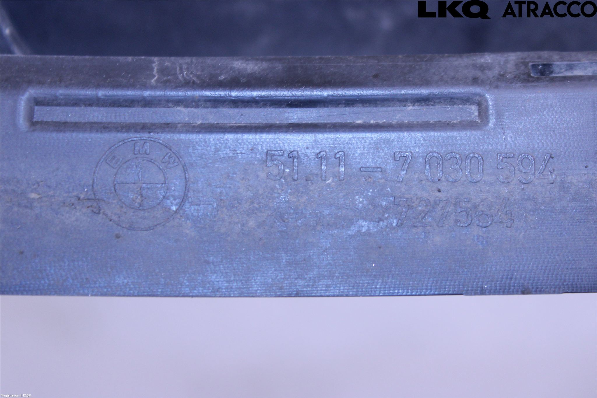 BMW 3 E46      98-05 Grilldel Mitt