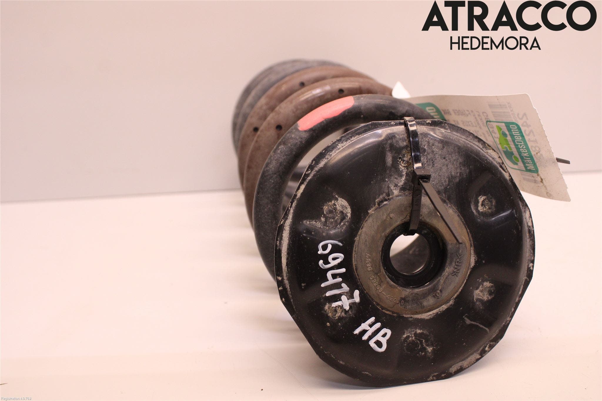 Lexus NX 300h 15-21 Fjäder Bak