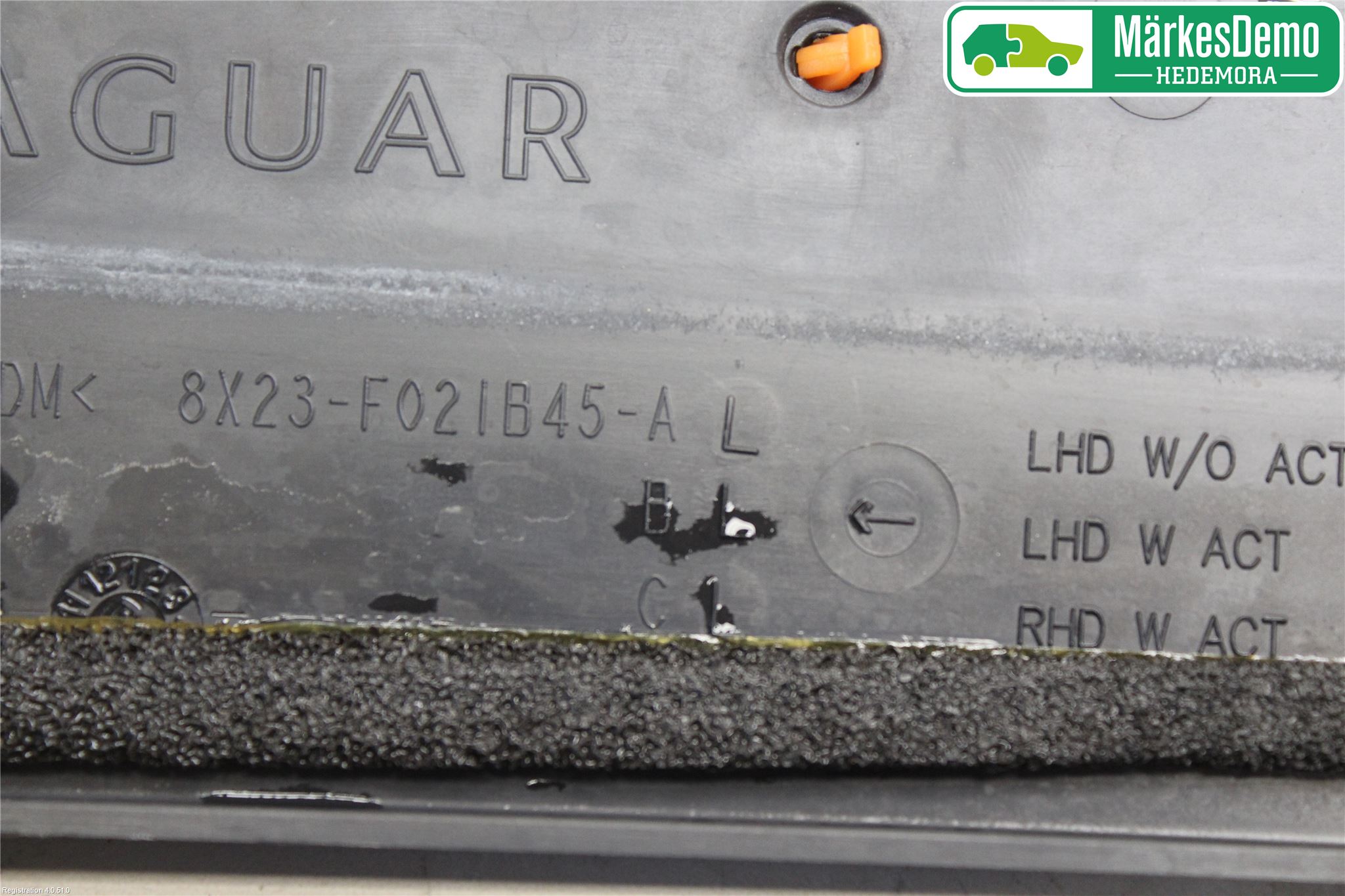 Jaguar XF 08-15 Torpedplåt-Torpedplast