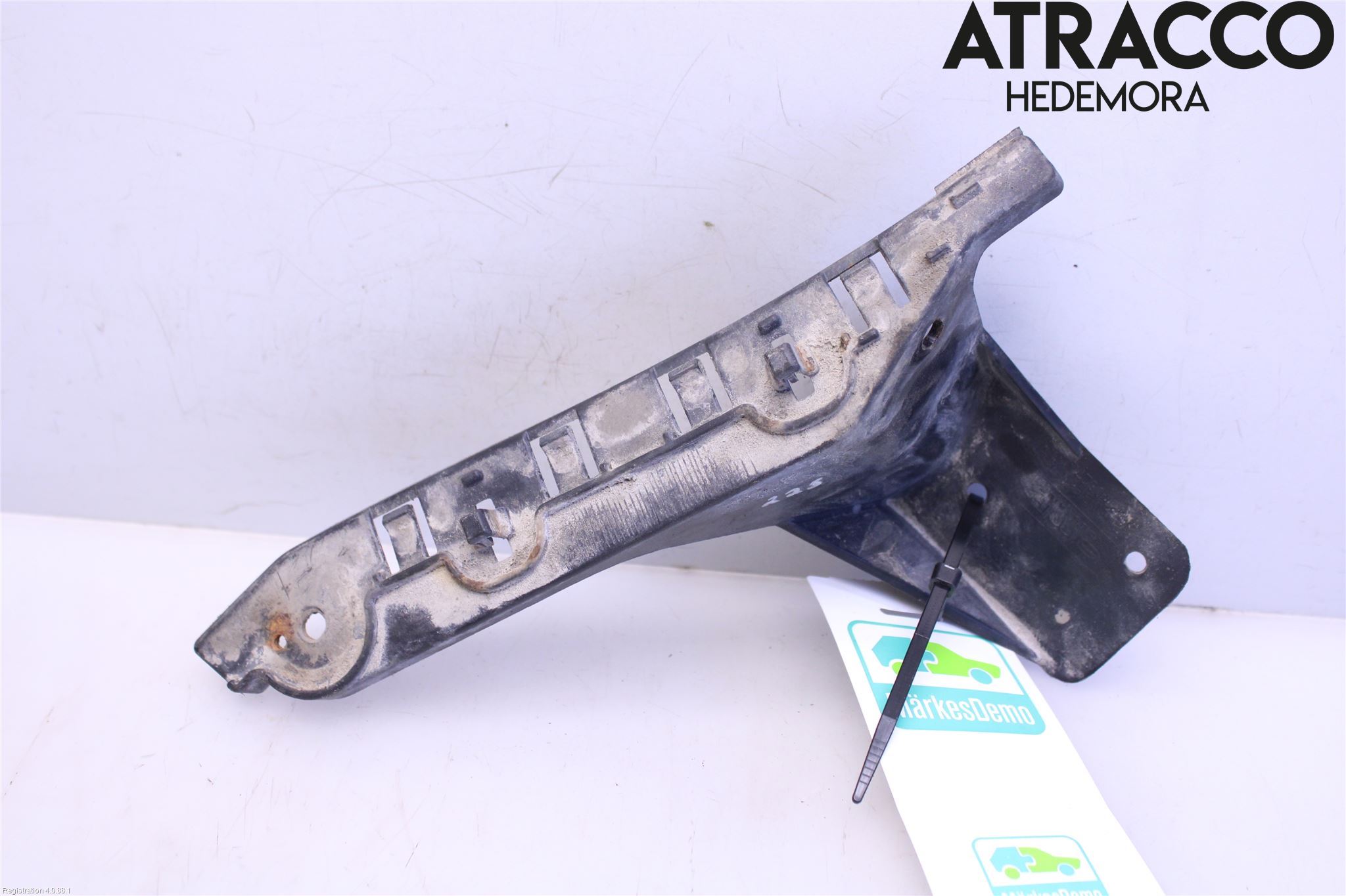 Cadillac CTS Stötfångarfäste Fram Vä