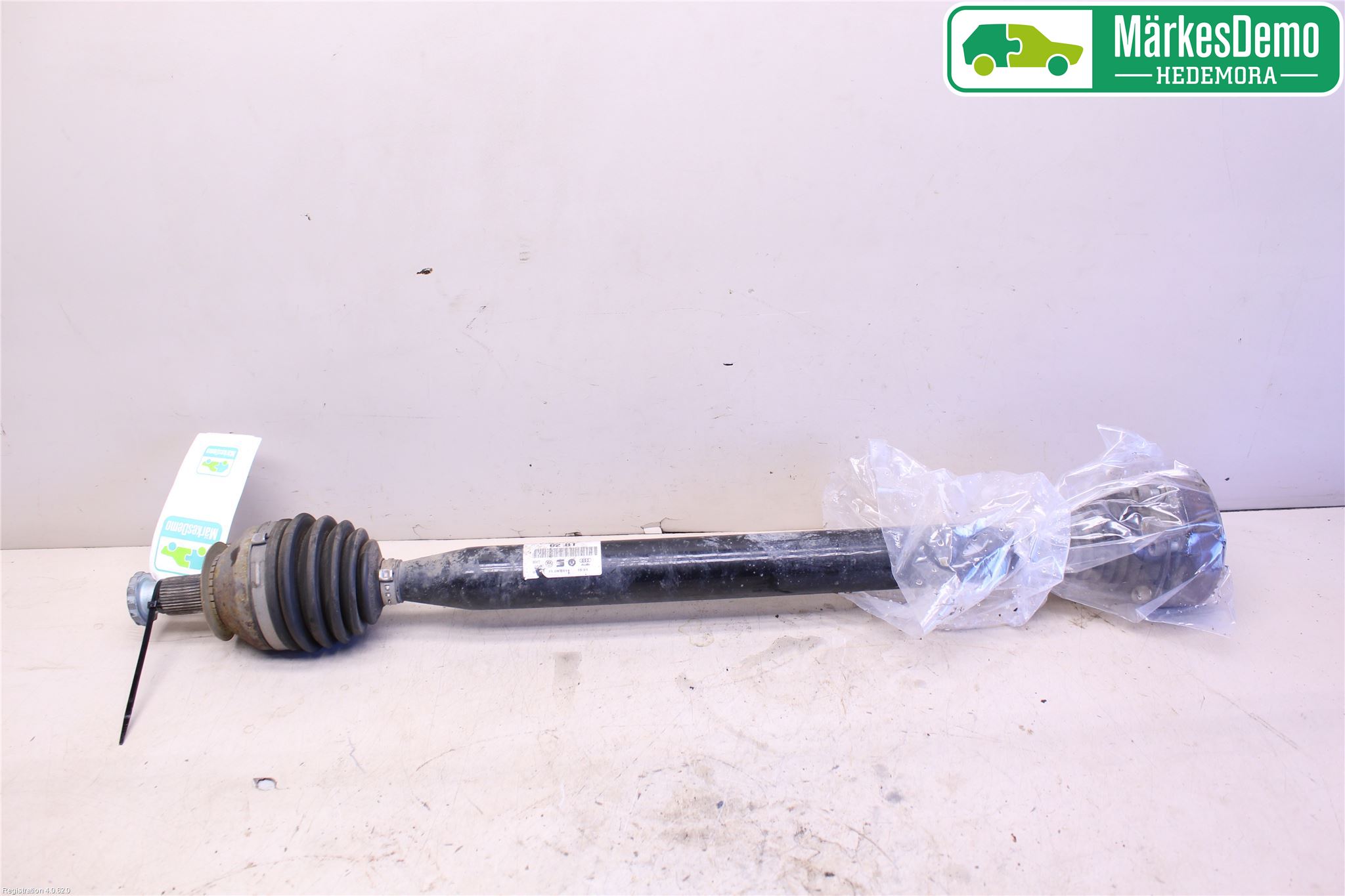 Skoda RAPID Drivaxel Fram Höger