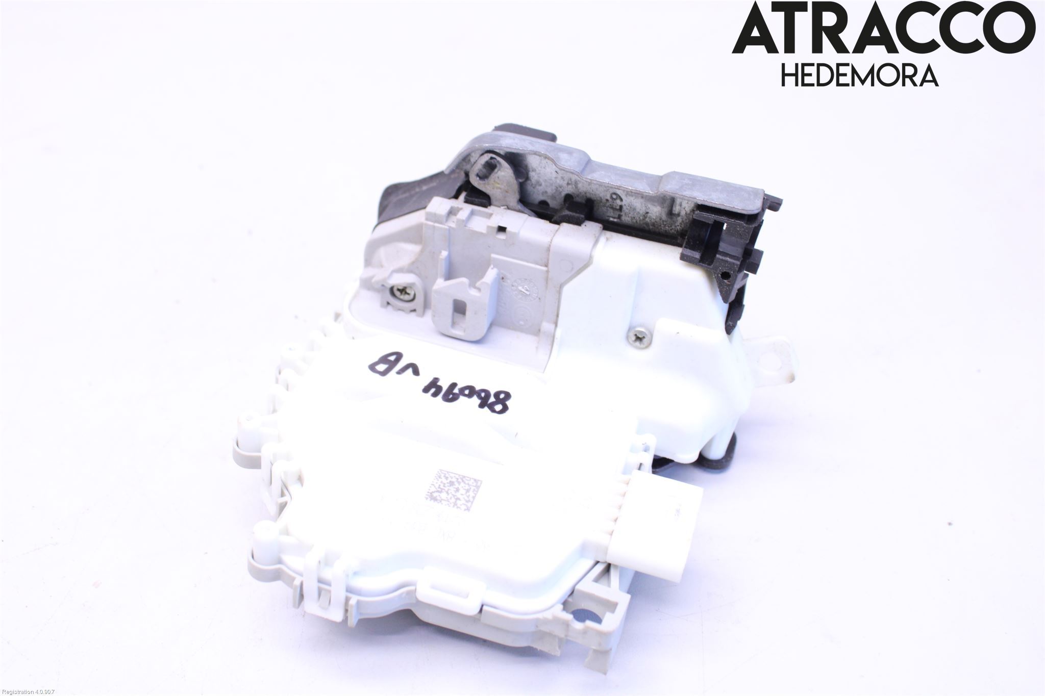 Audi A4 ALLROAD 17- Låskista-Dörrlås