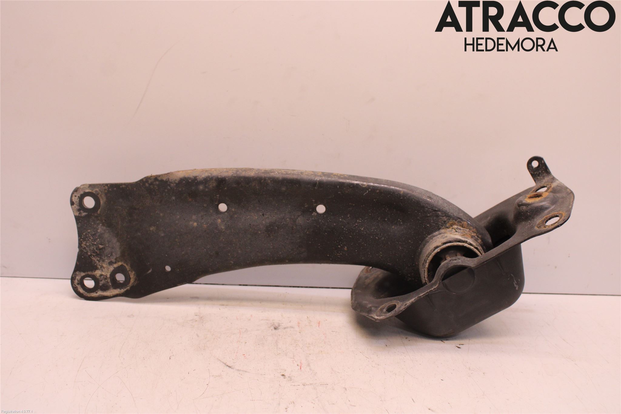 Audi Q3 8U 12-18 Bärarm Bak Vänster