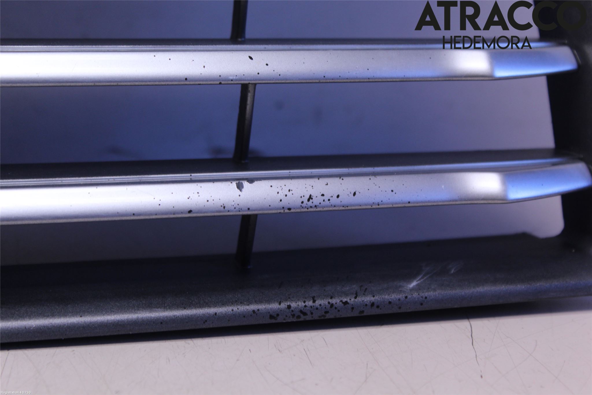 Subaru FORESTER SG 06- Grill Komp