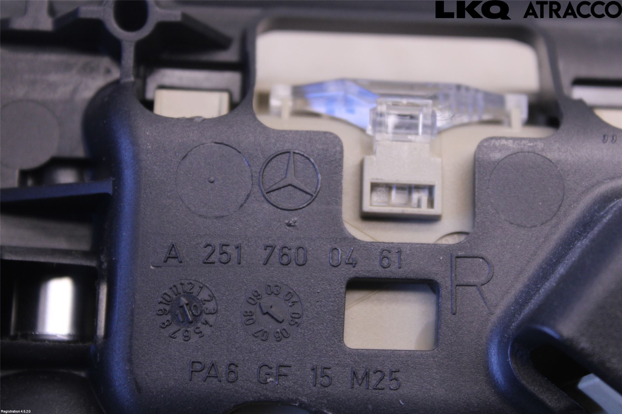 Mercedes-Benz MB R-KLASS (W251) 05-13 Dörrhandtag Inre Hö