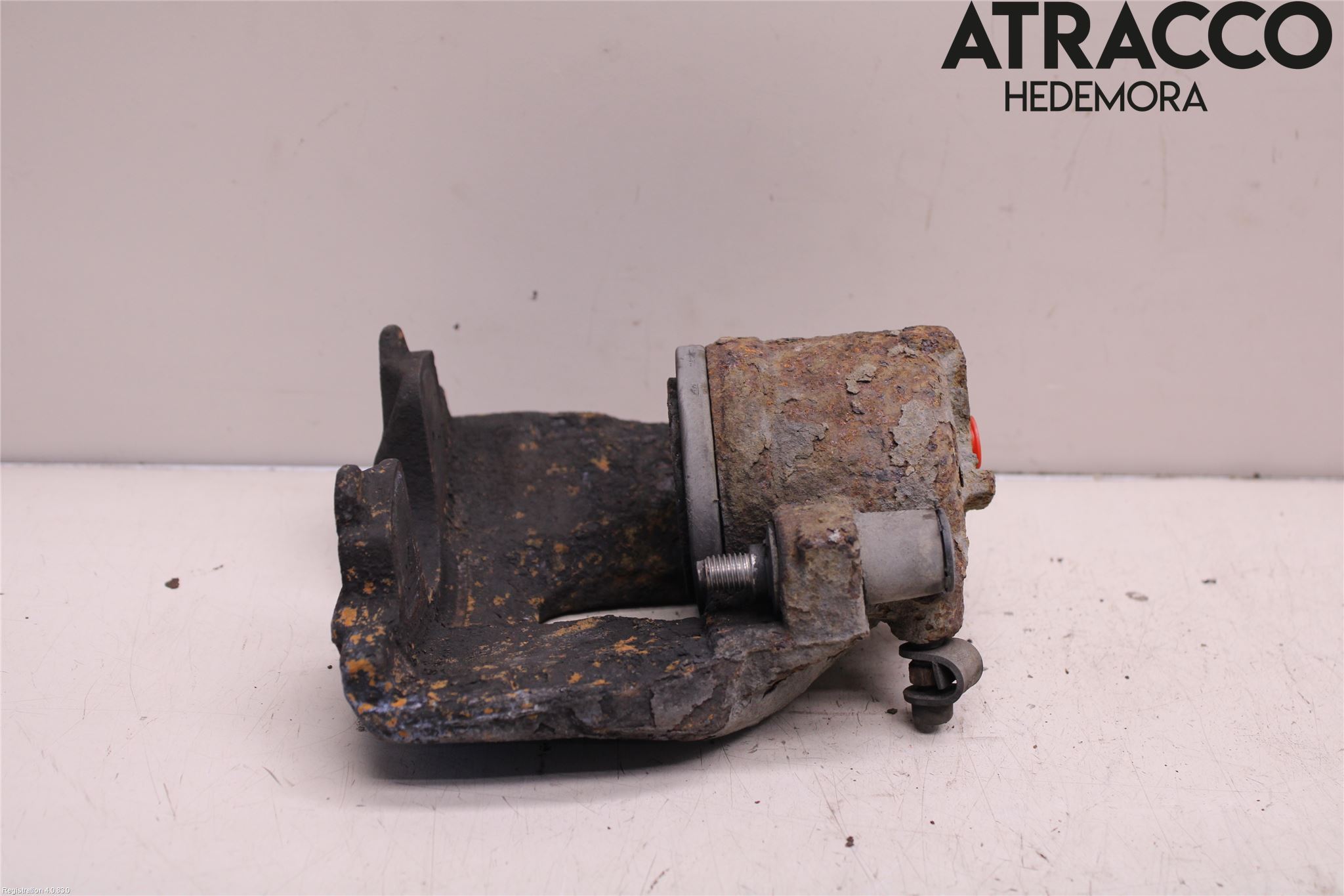 Saab 9-5     06-10 Bromsok Fram Höger