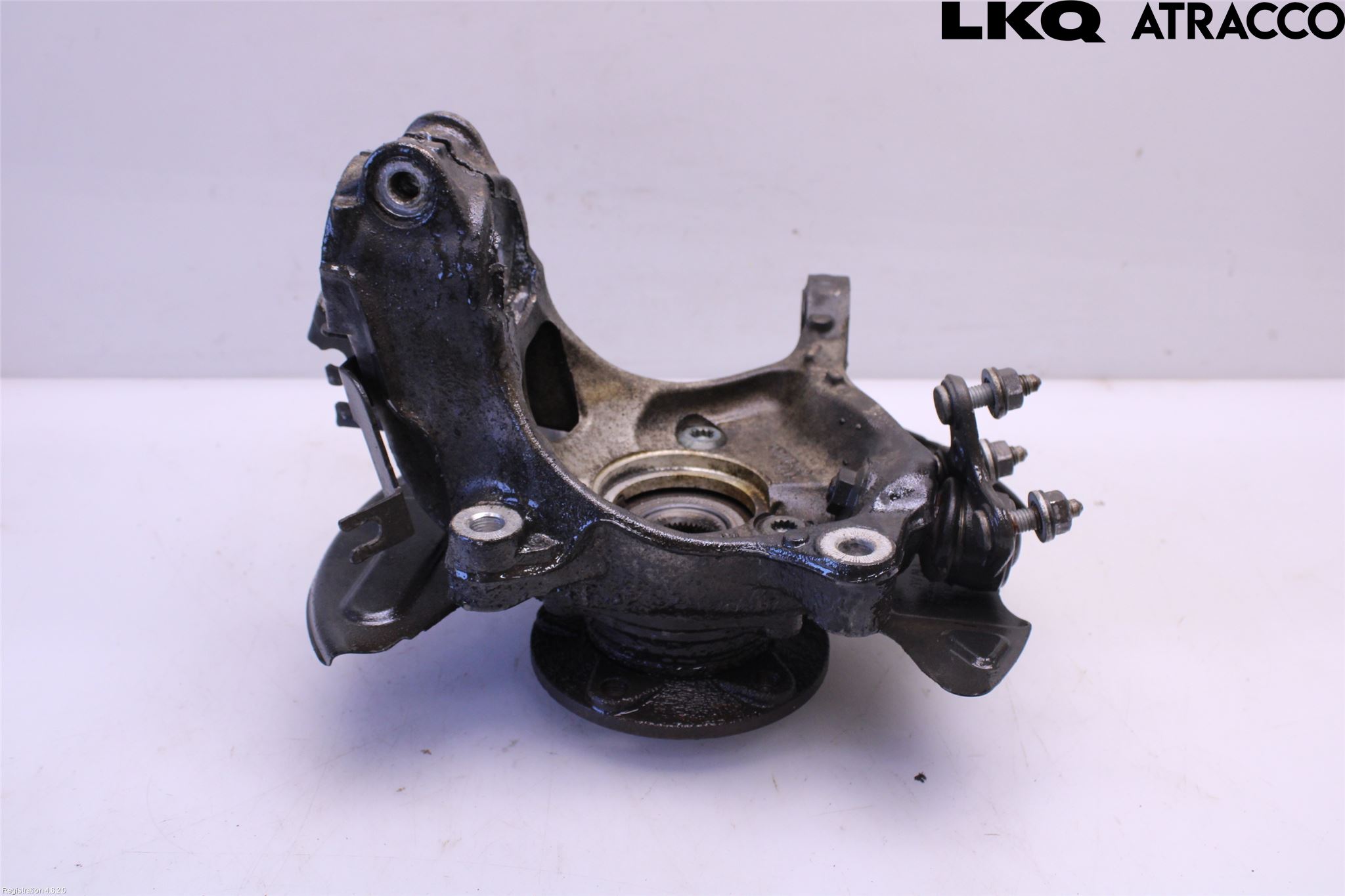 Skoda SUPERB 16-24 Styrspindel Lagerhus Hö