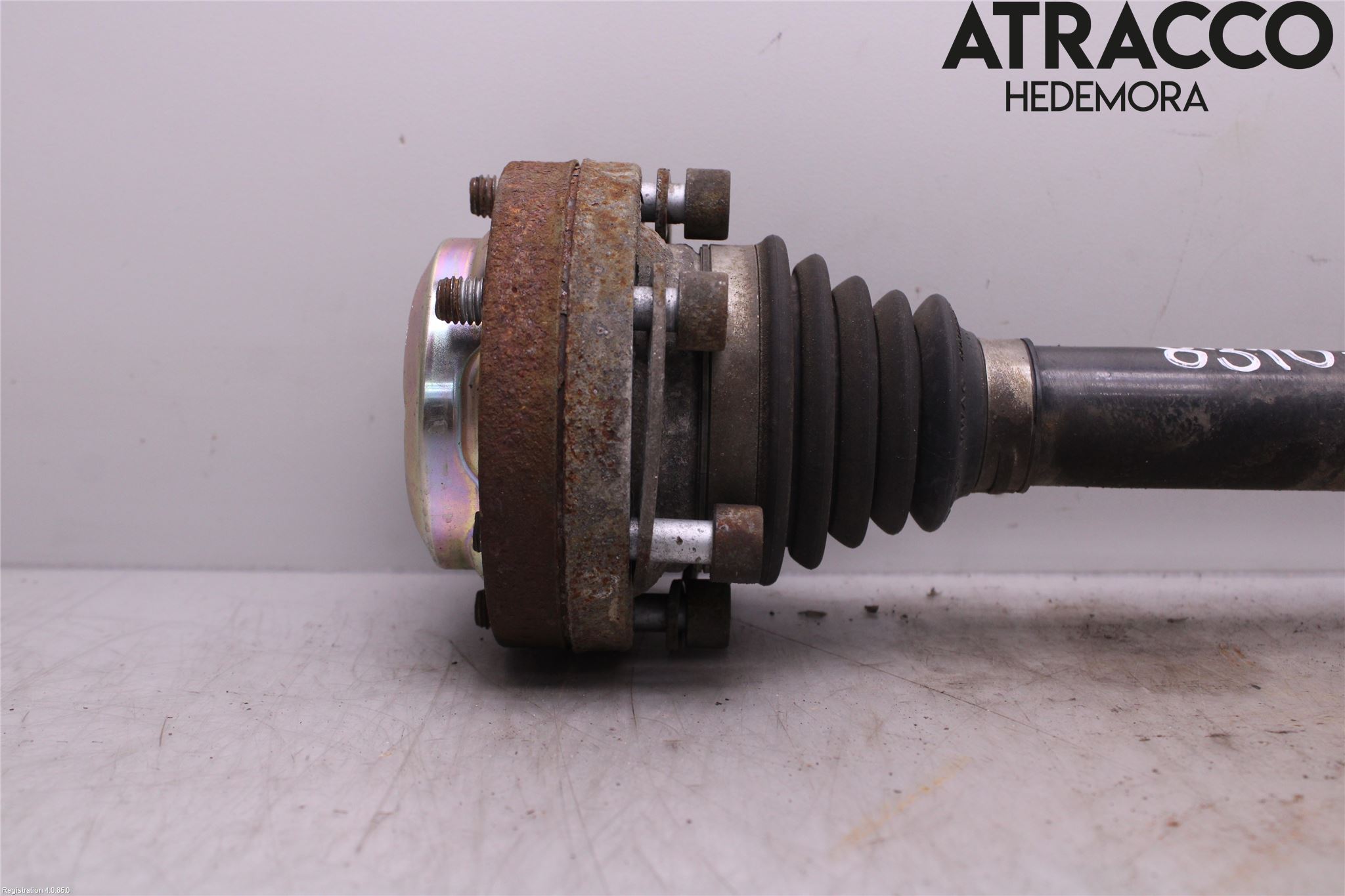 Audi A4 12-15 Drivaxel Bak Höger