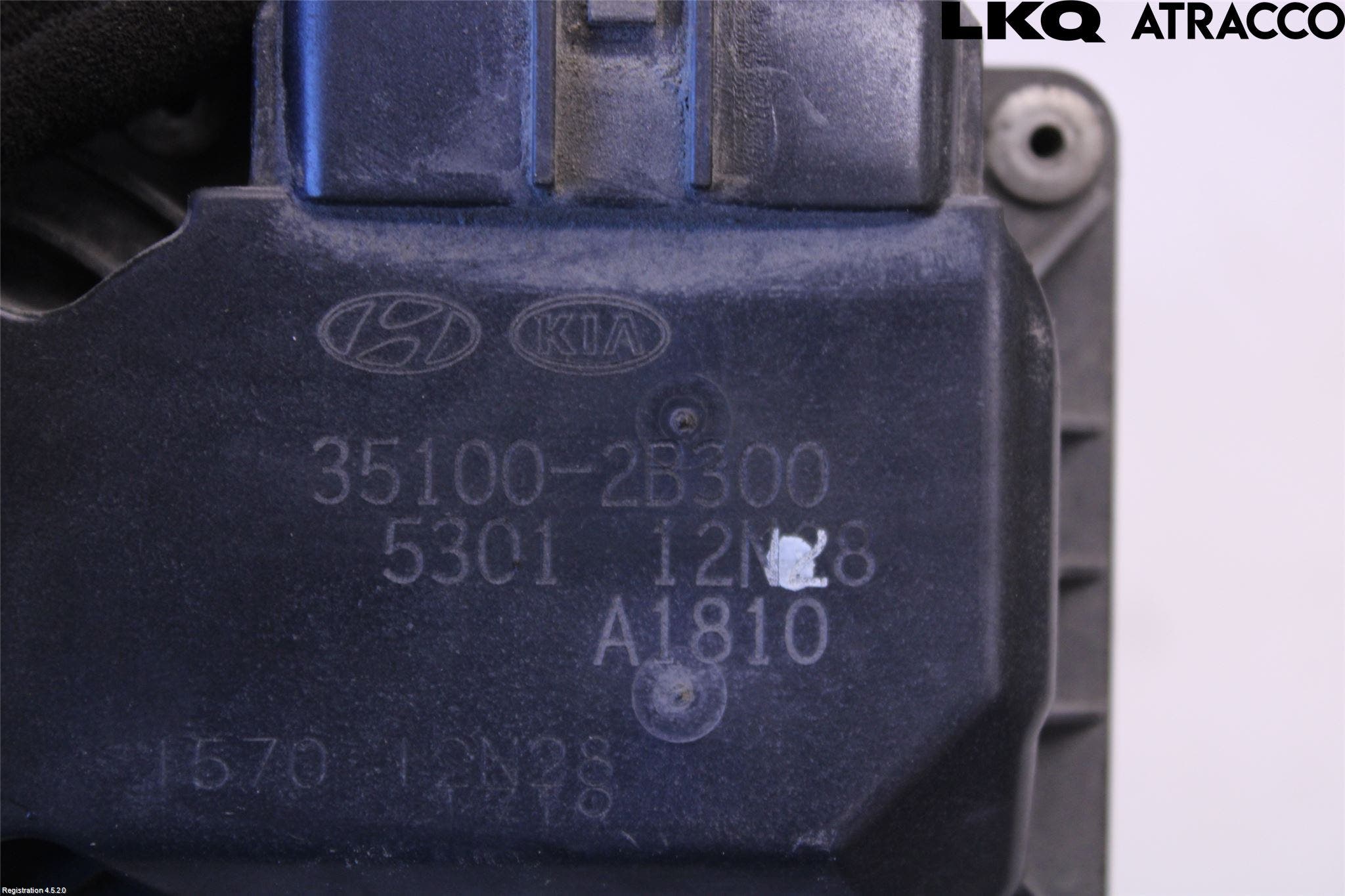 Hyundai i40 08-15 Injspjällhus