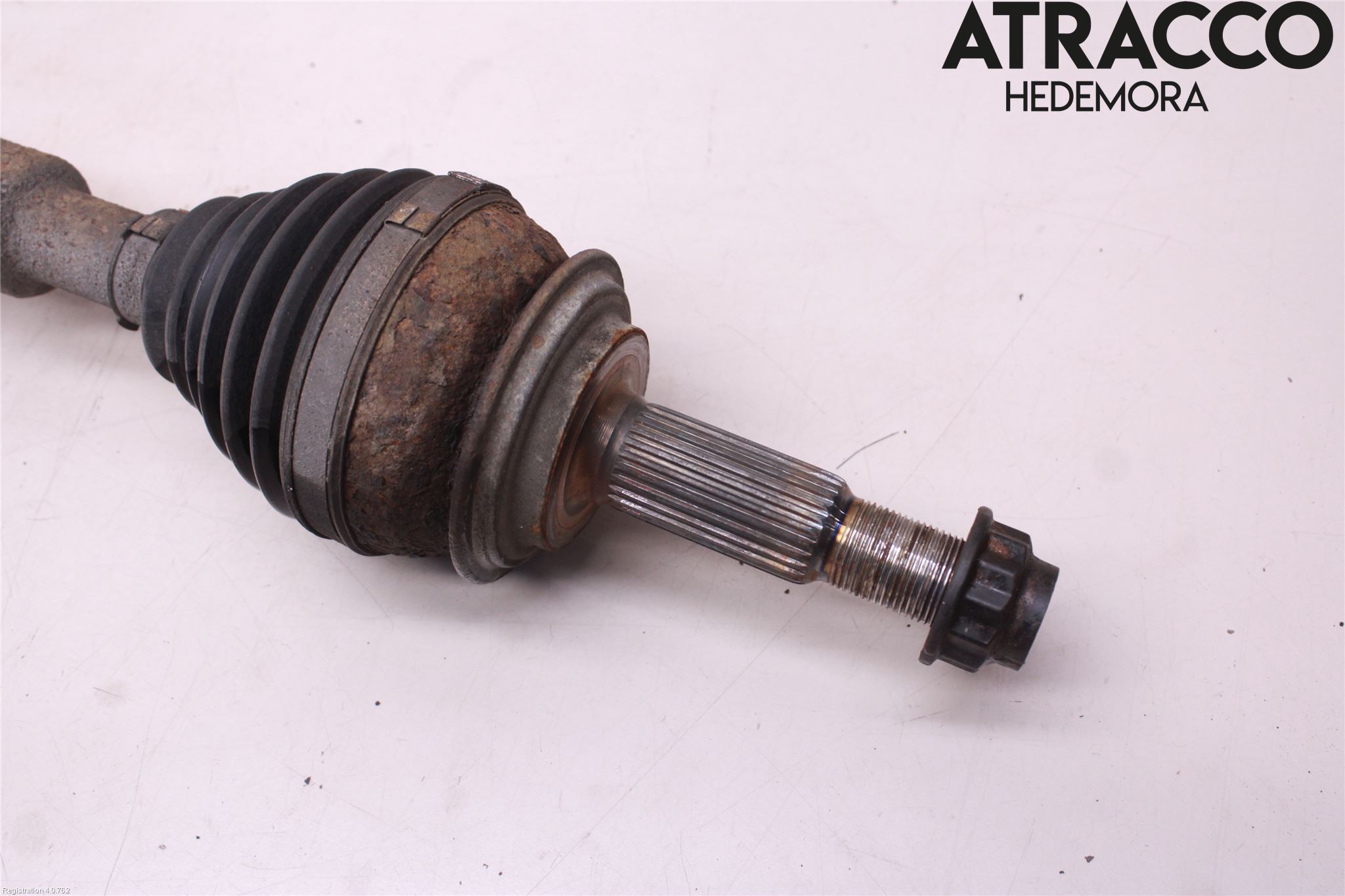 Toyota AURIS 10-12 Drivaxel Fram Höger