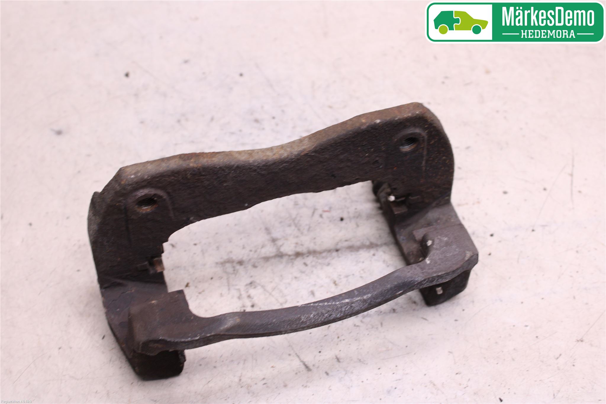 Toyota RAV 4 06-12 Bromsokshållare