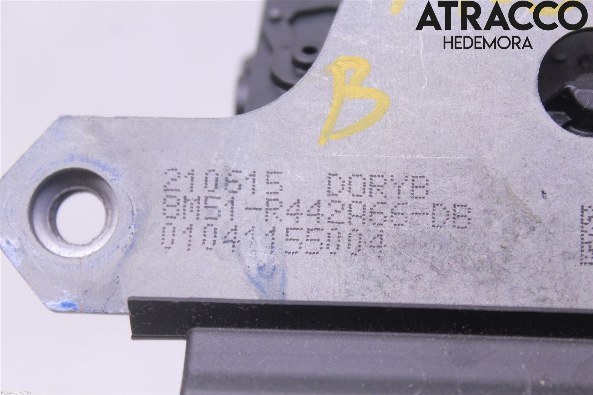 Ford FOCUS 15-18 Låskista Baklucka