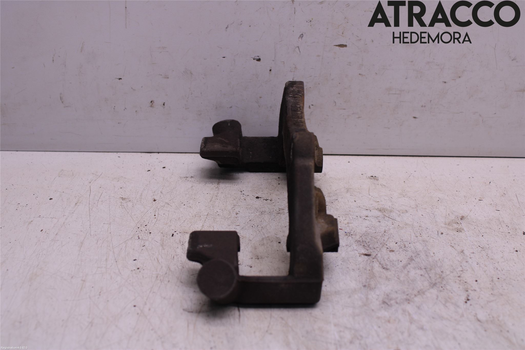 Ford ECOSPORT 17- Bromsokshållare