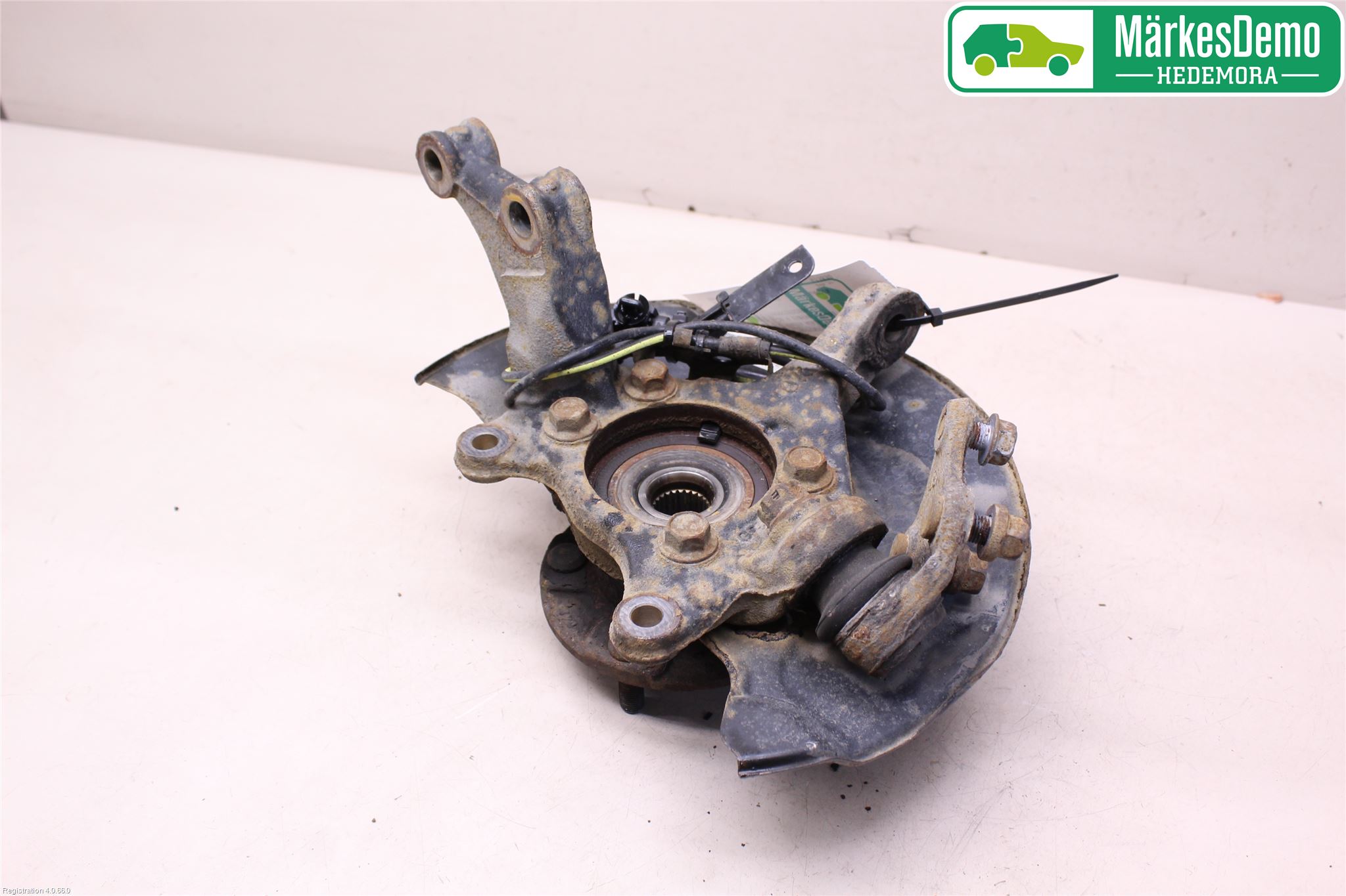 Toyota AURIS 13-19 Styrspindel Lagerhus Hö