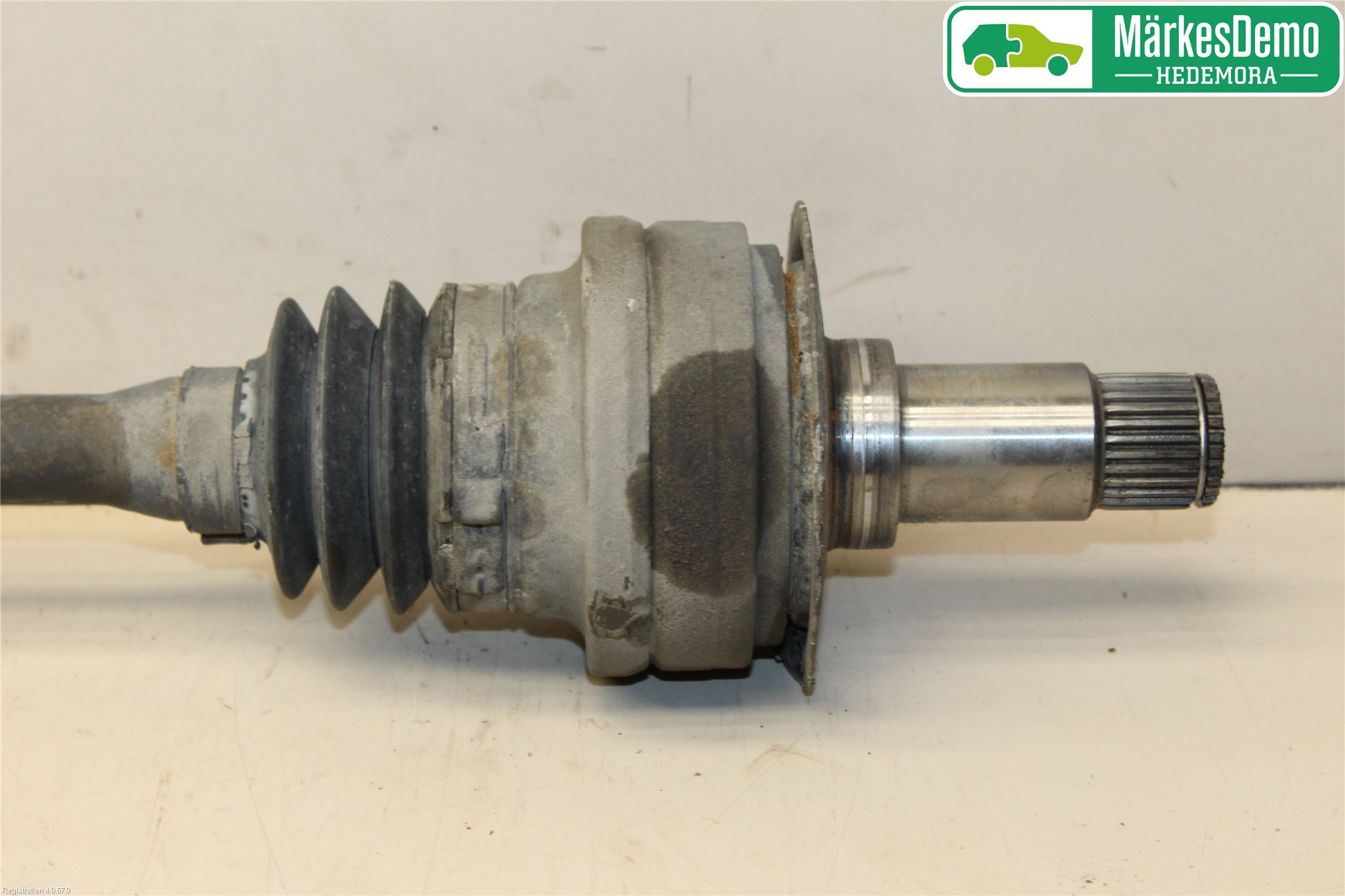 Mercedes-Benz MB E-KLASS (W212) 09-16 Drivaxel Bak Höger