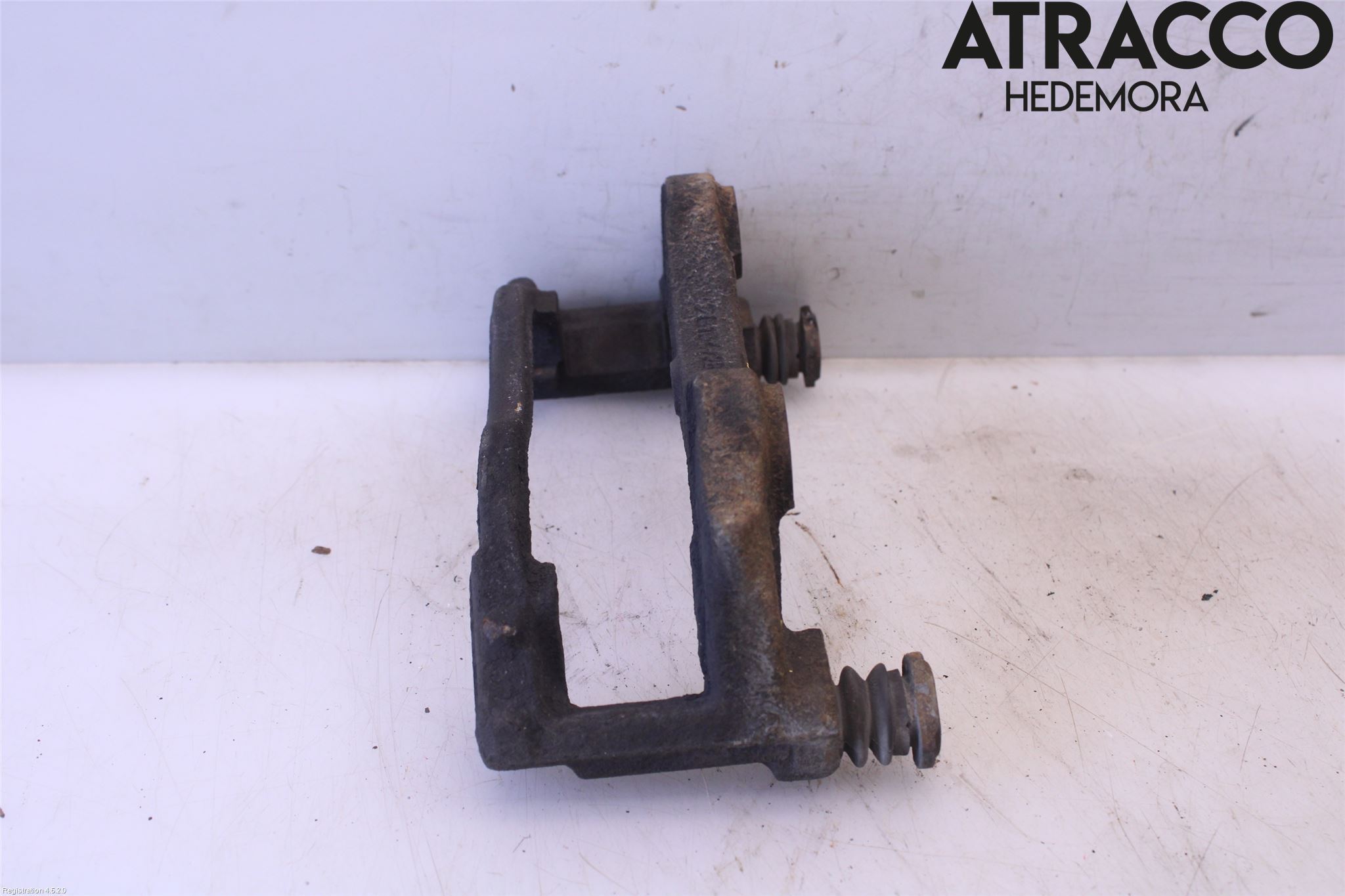 Ford TRANSIT SKÅP/BUSS 14-22 Bromsokshållare