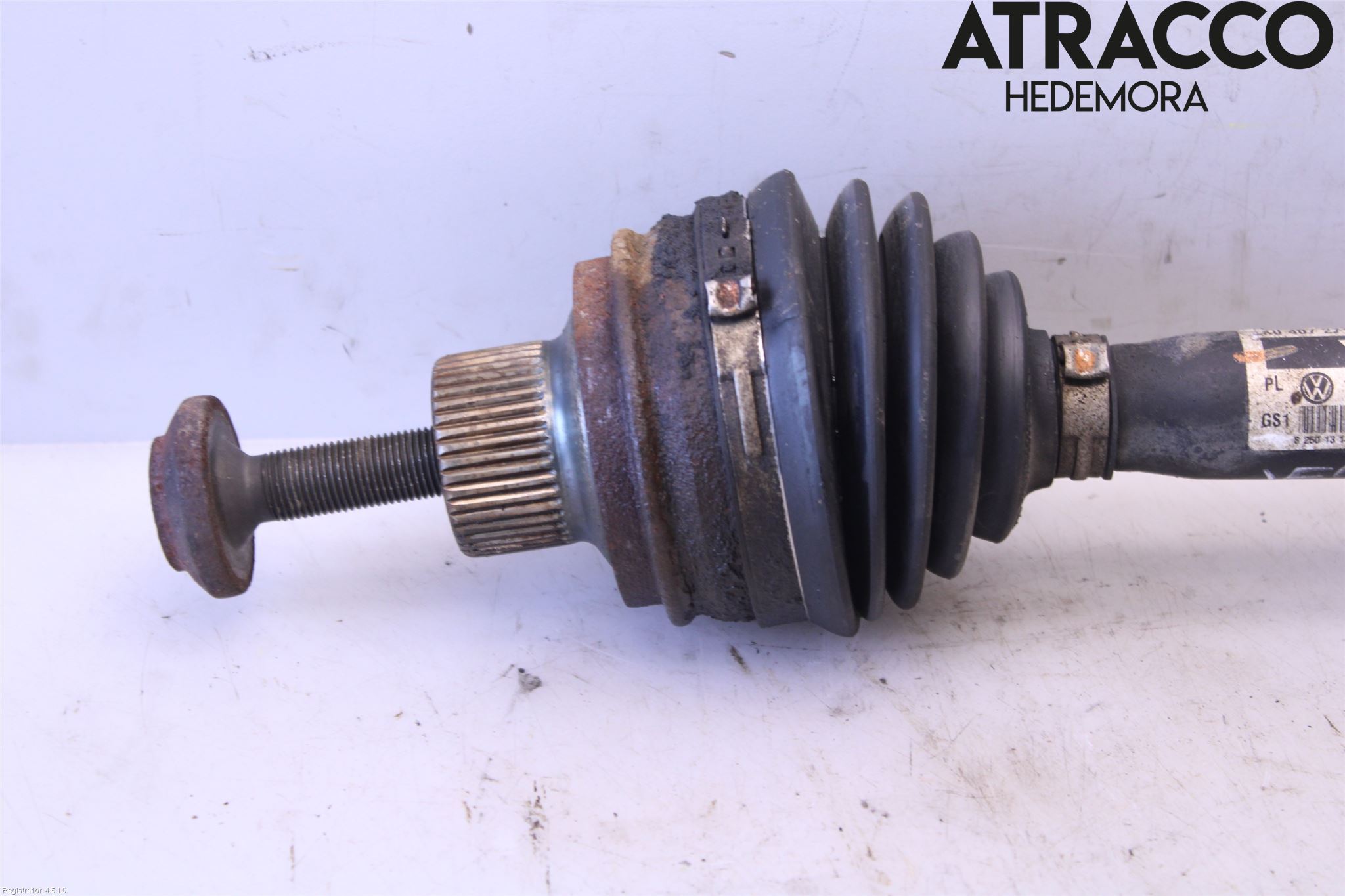 Audi A4/S4 08-11 Drivaxel Fram Vänster