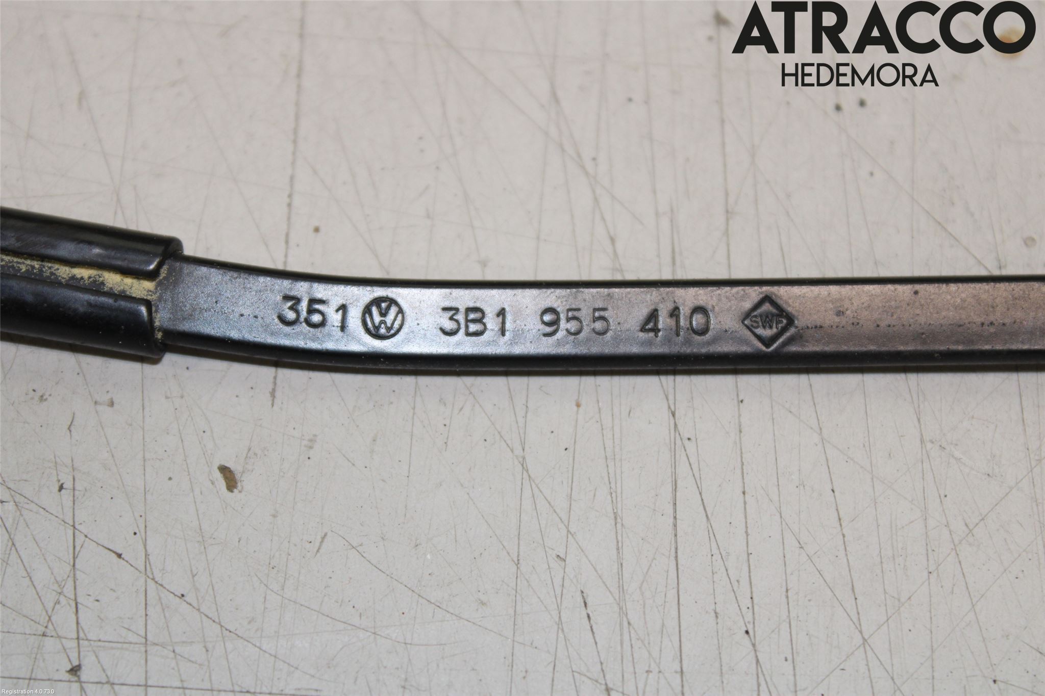 Volkswagen VW PASSAT 01-05 Torkararm Armar Vindruta