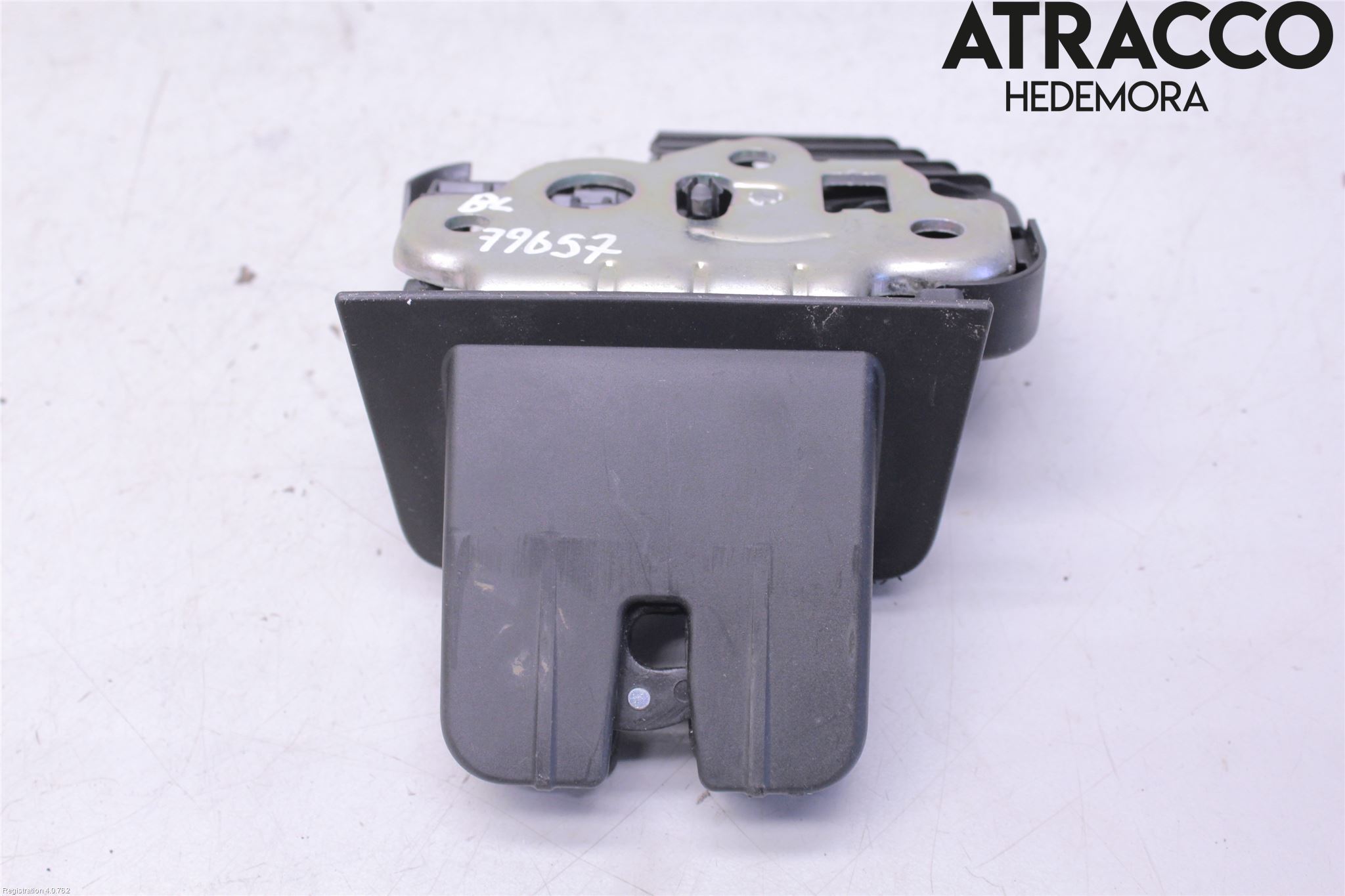 Audi A6 ALLROAD 12-18 Låskista Baklucka