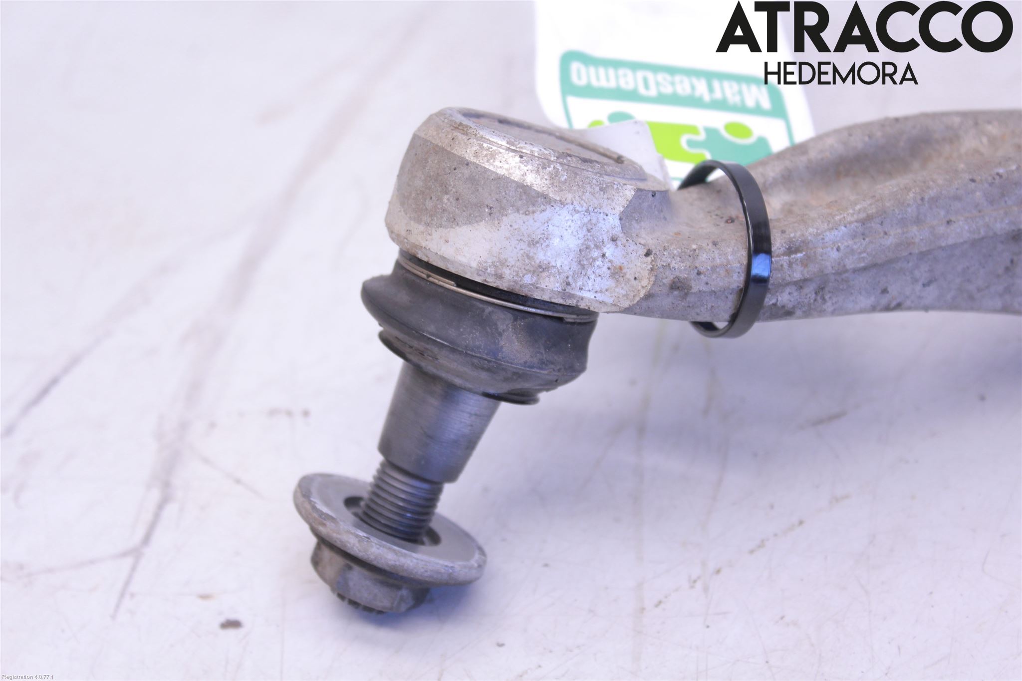 Audi A4 12-15 Bärarm Fram Undre Vä