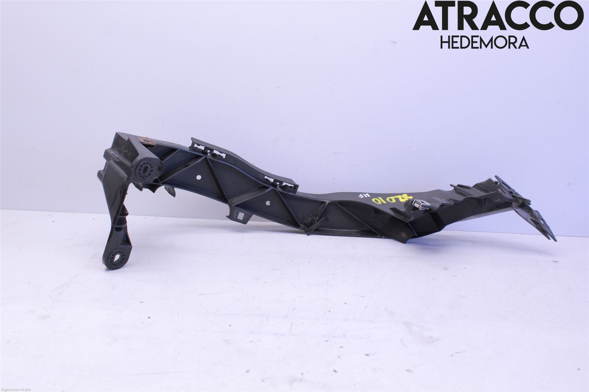 BMW 1 E87/81 5D/3D 03-11 Strålkast Fästsarg