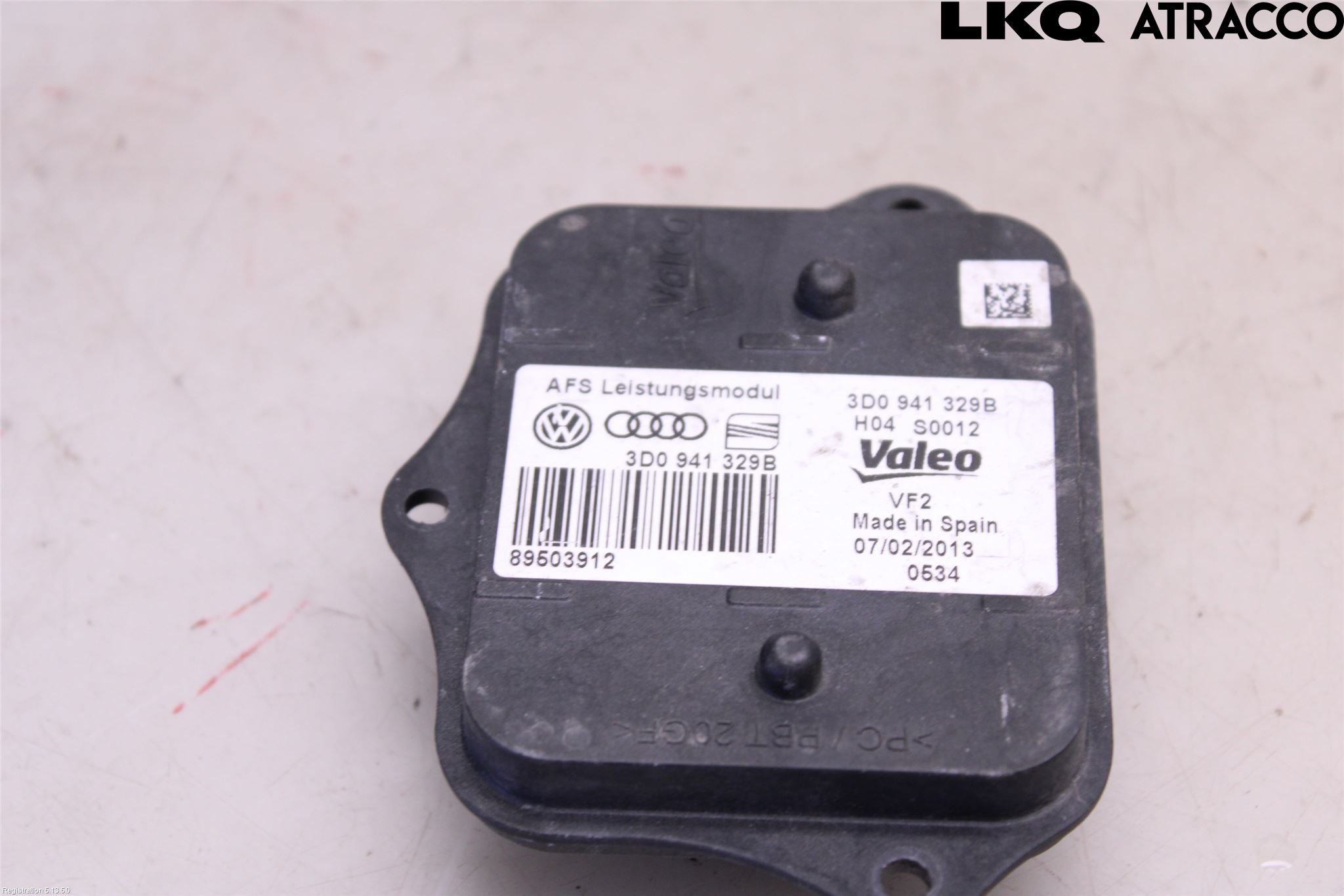 Volkswagen VW PASSAT 11-14 Styrenhet Strålkastare