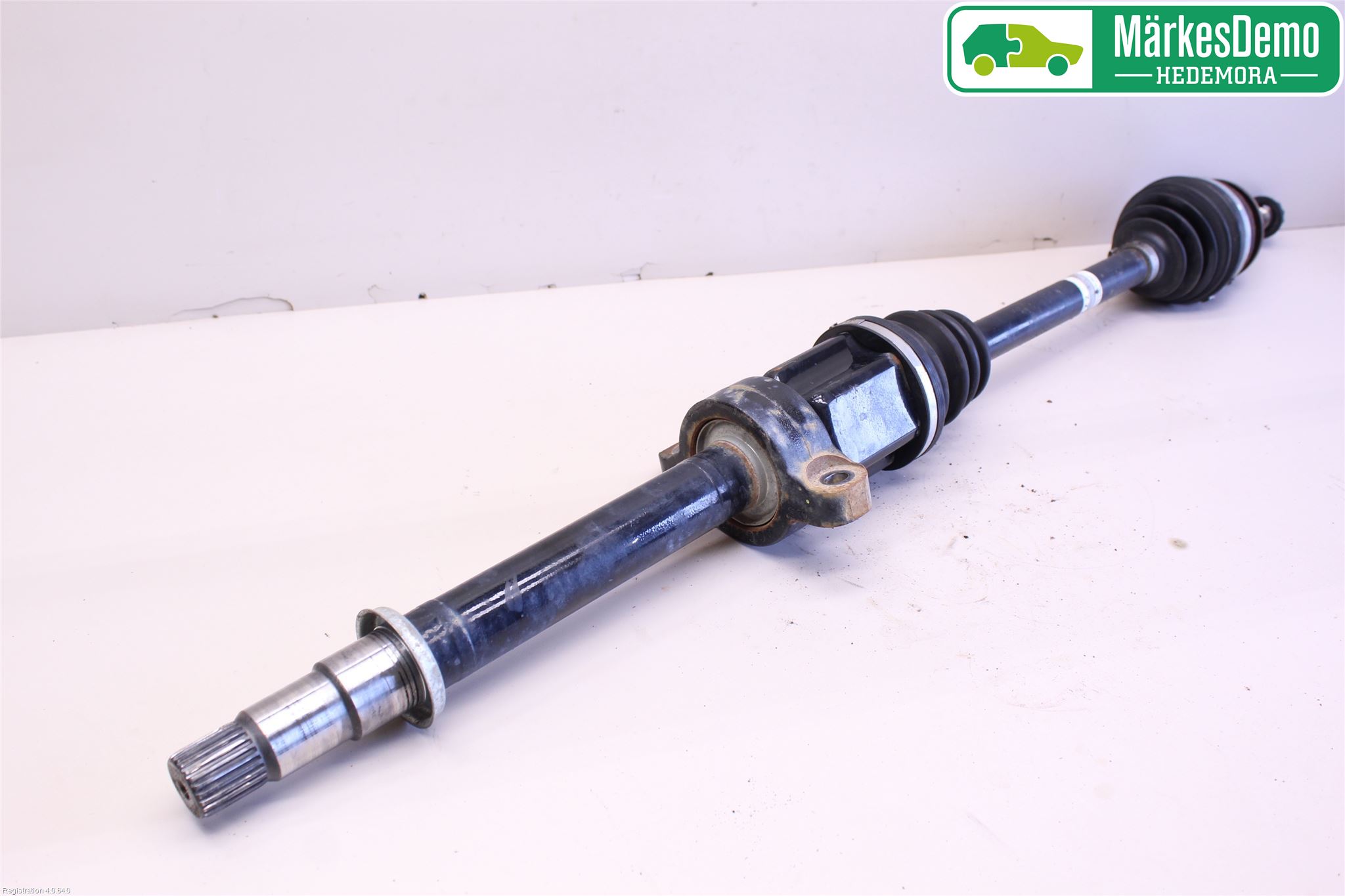 Toyota AURIS 13-19 Drivaxel Fram Höger