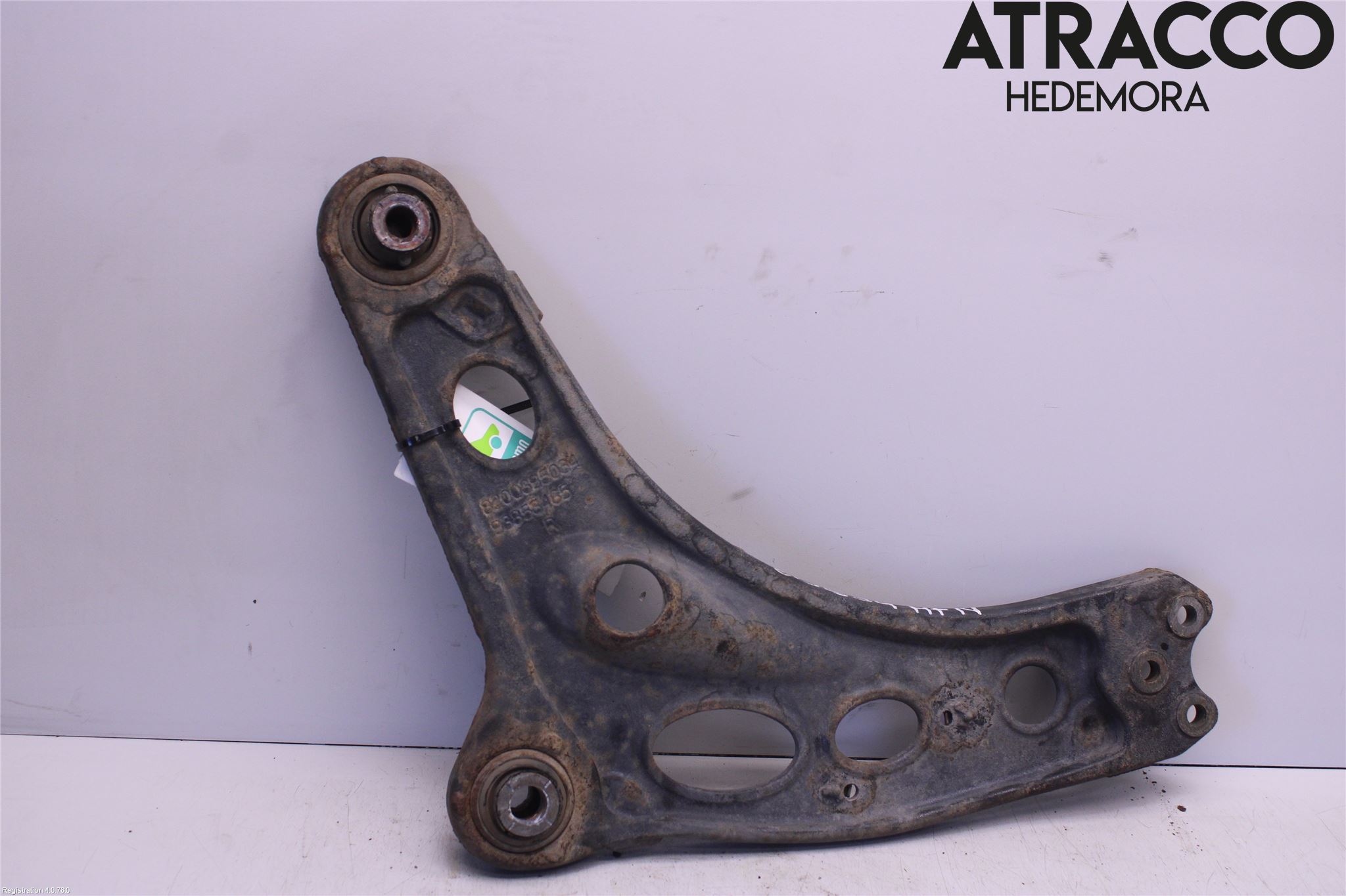 Opel VIVARO 15-19 Bärarm Fram Undre Hö