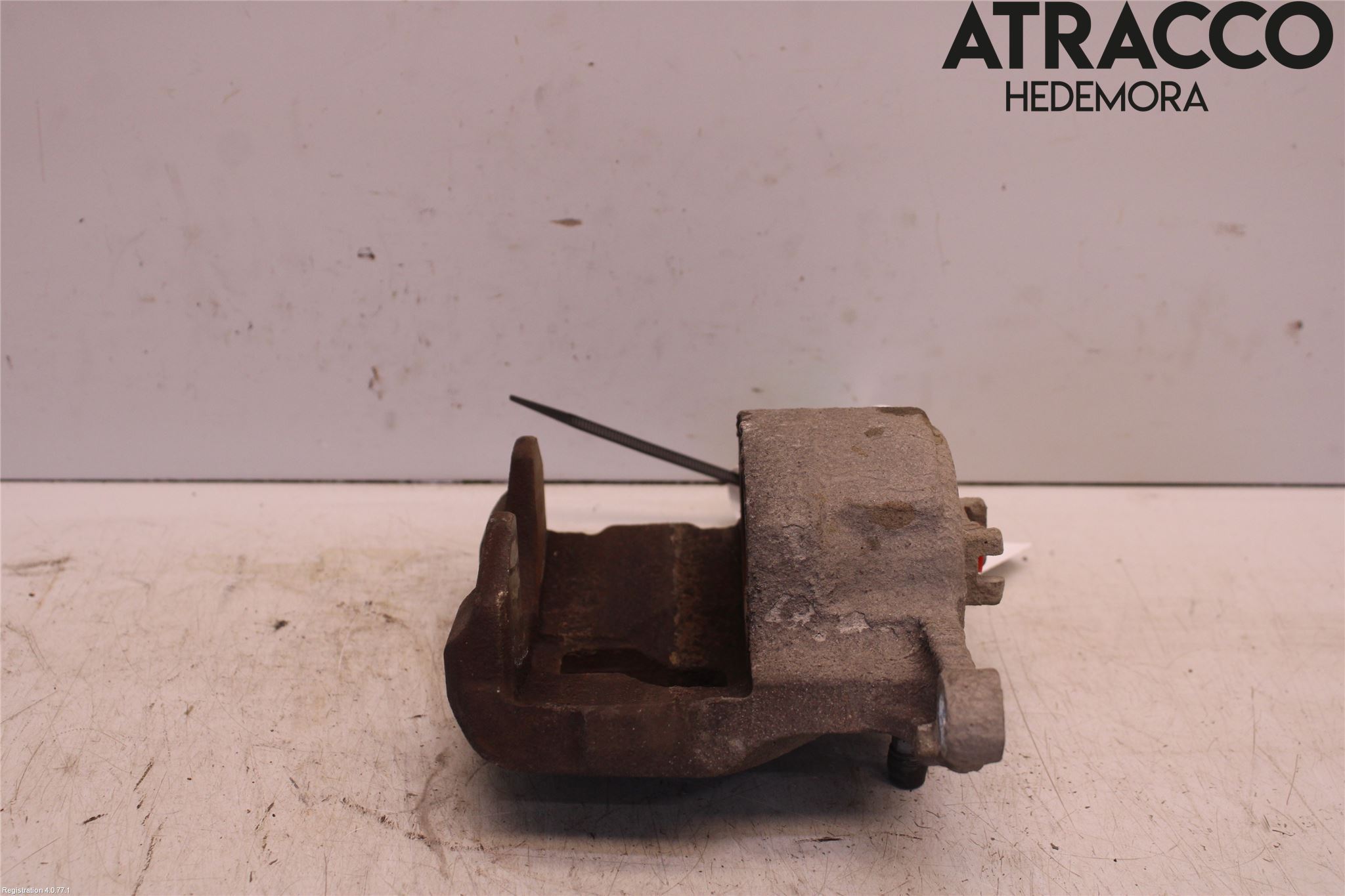 Suzuki VITARA 15- Bromsok Fram Höger