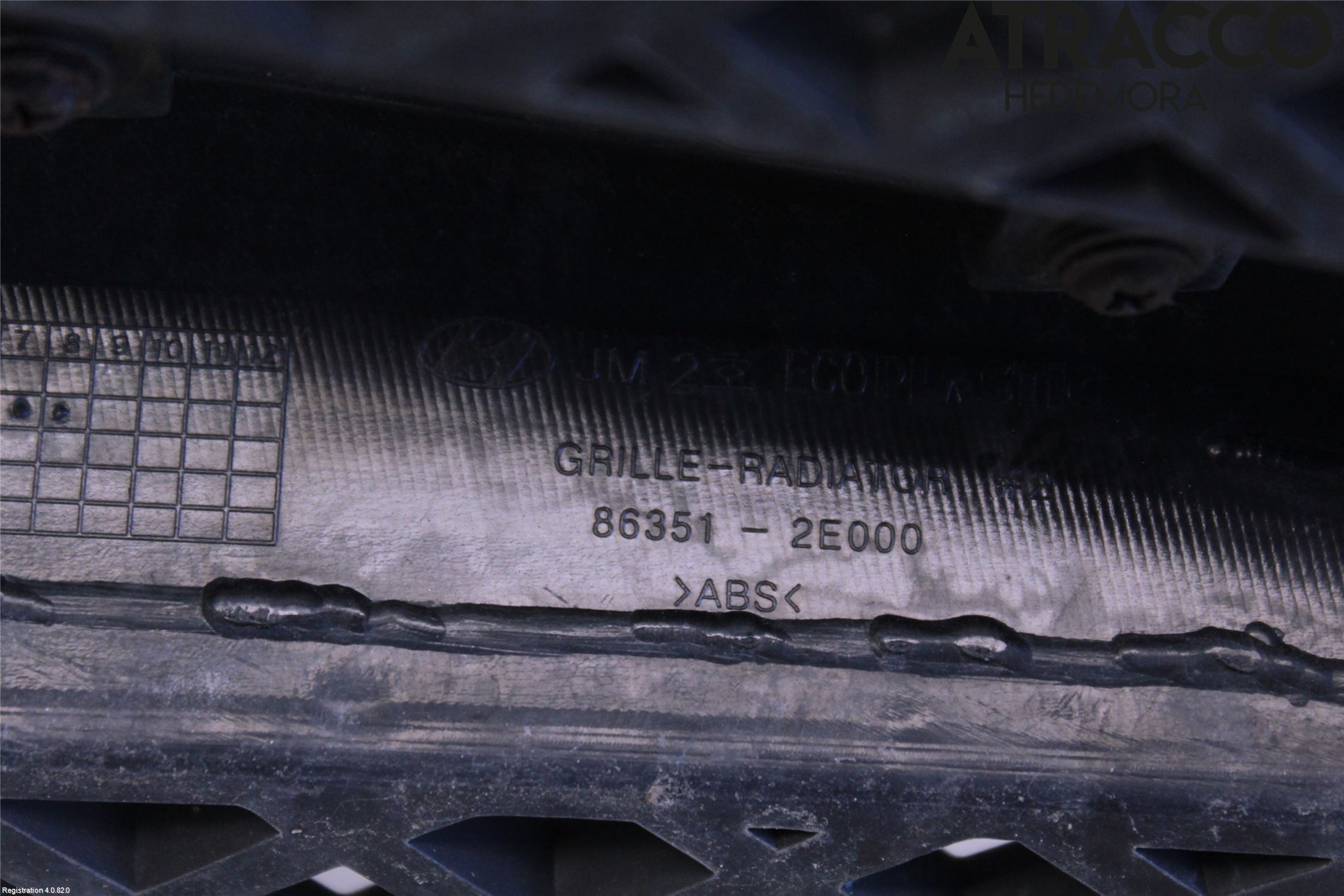 Hyundai TUCSON 05- Grill Komp