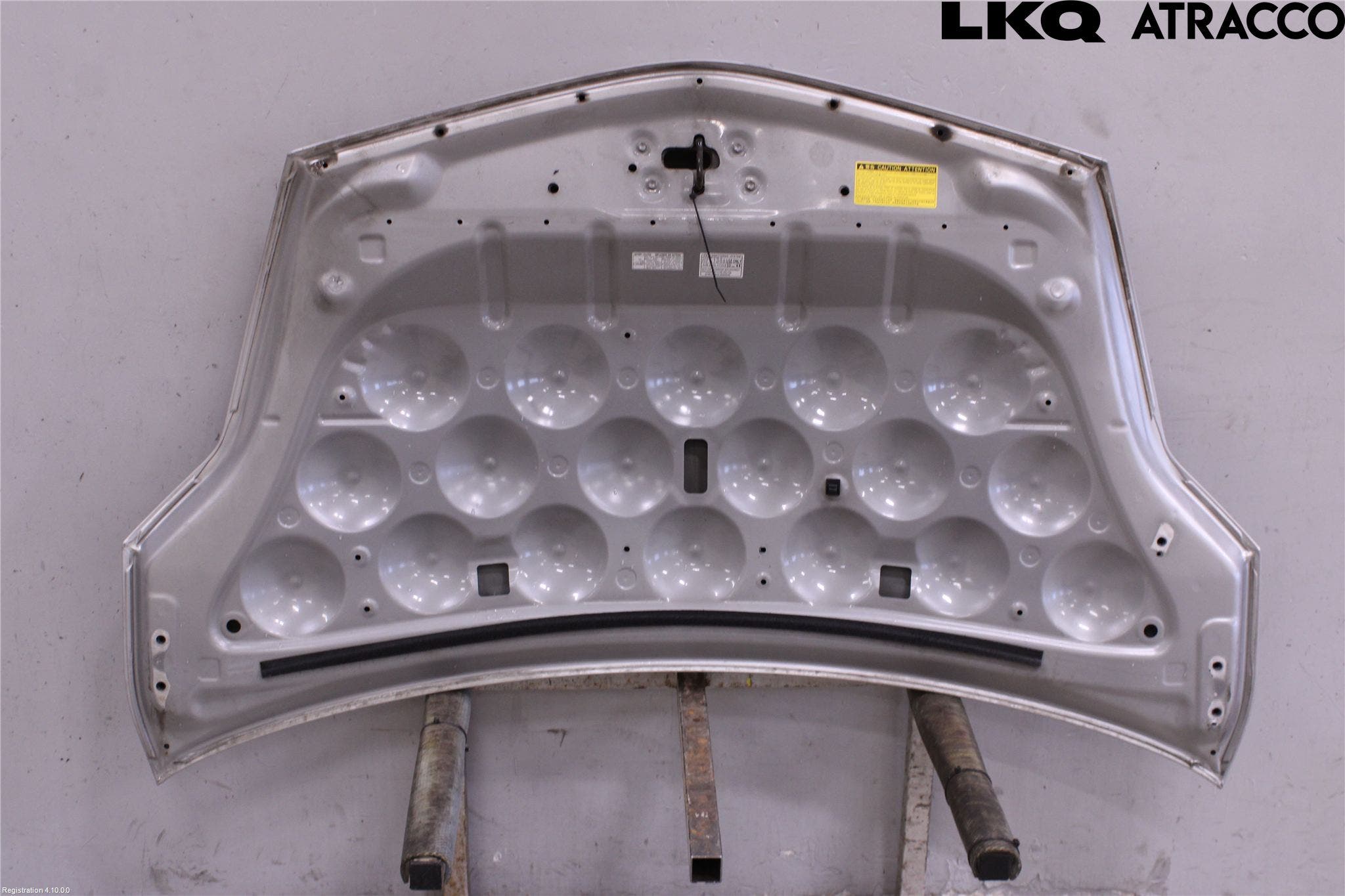 Toyota PRIUS NWH20 04-08 Huv Fram