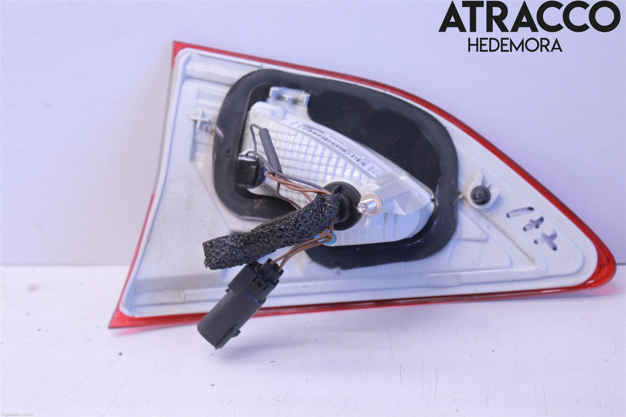 Ford KUGA 13-16 Bakljus Lucka Vä