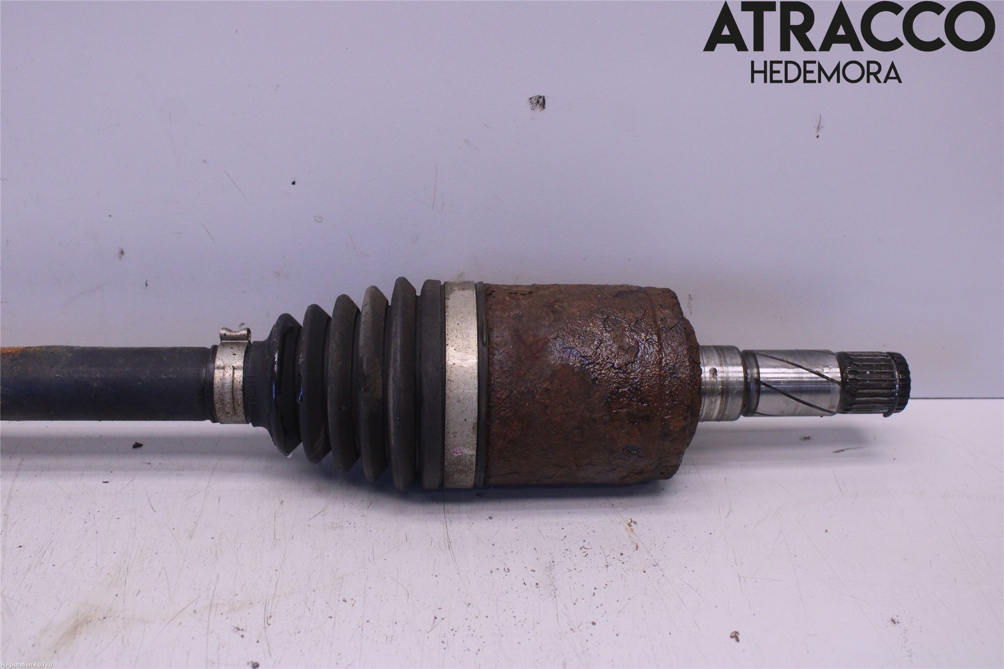 Volvo V70 14-16 Drivaxel Bak Vänster