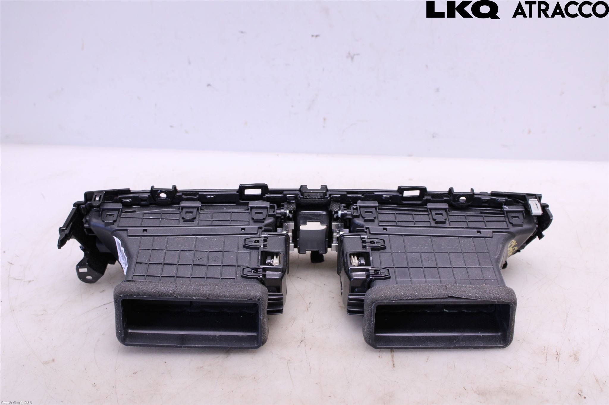 Kia OPTIMA 16-20 Defrosterkanal-Munstycke