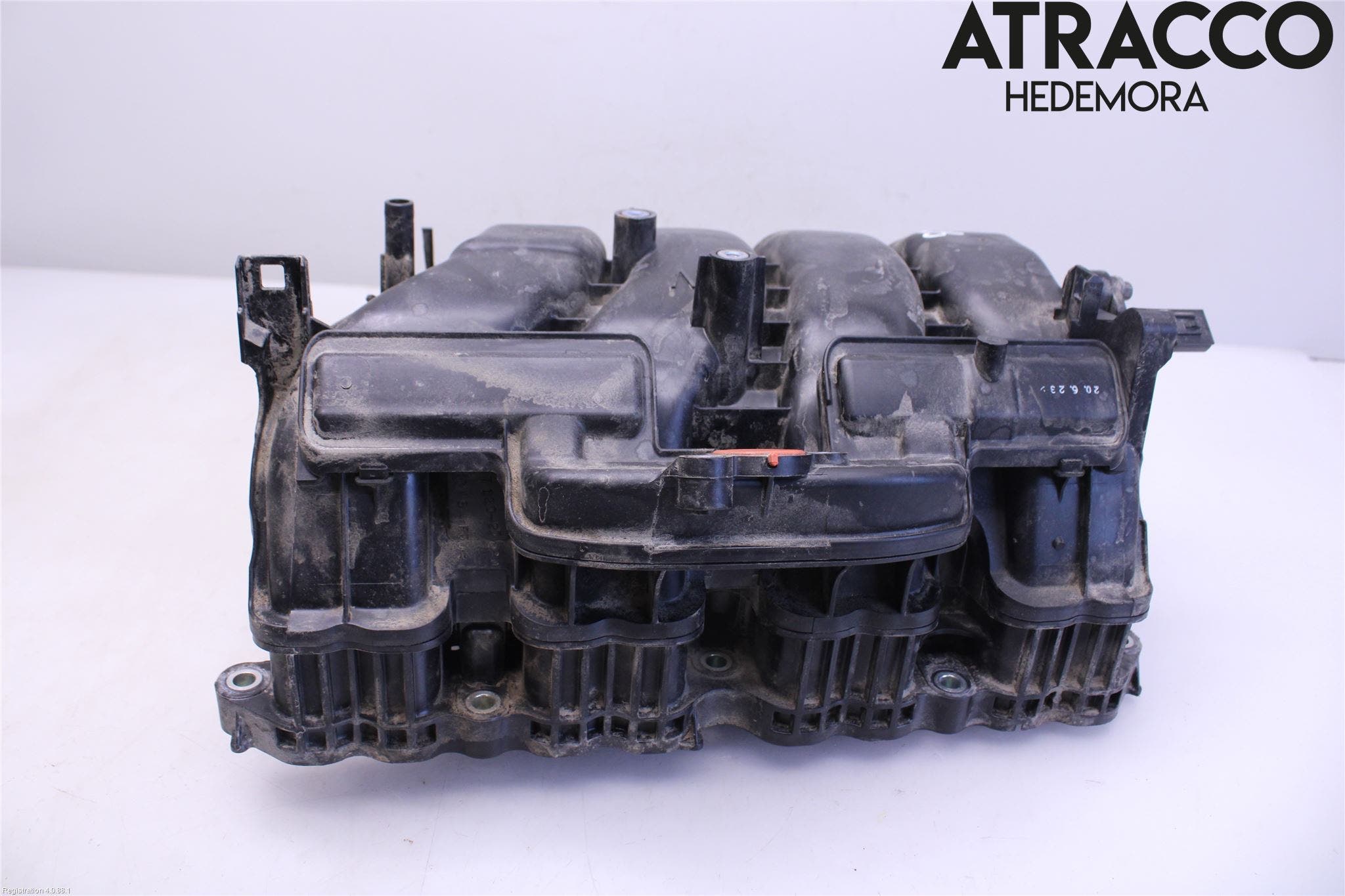 Toyota RAV4 19- Grenrör Insug