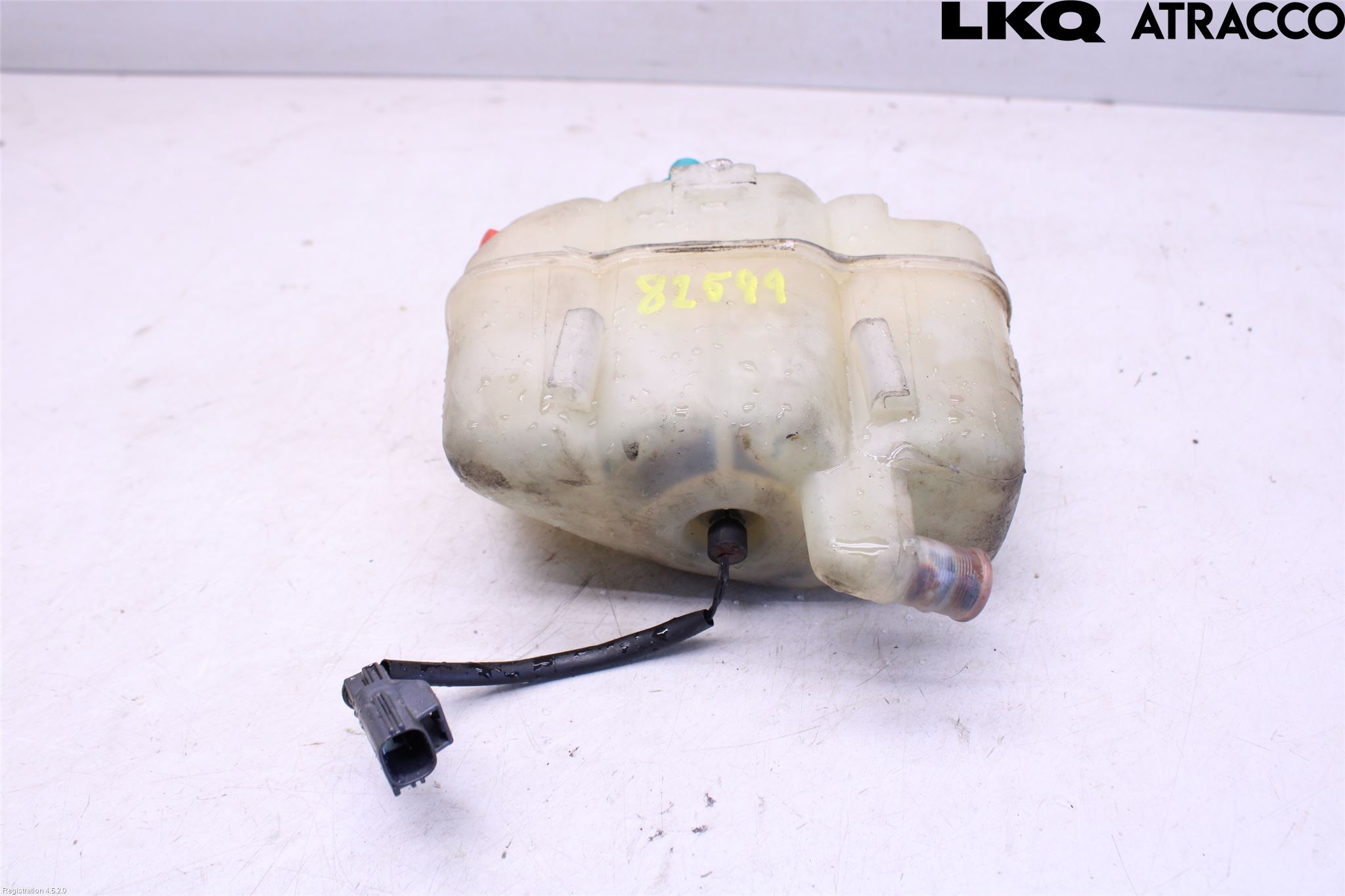 Volvo V70 05-08 Expansionstank