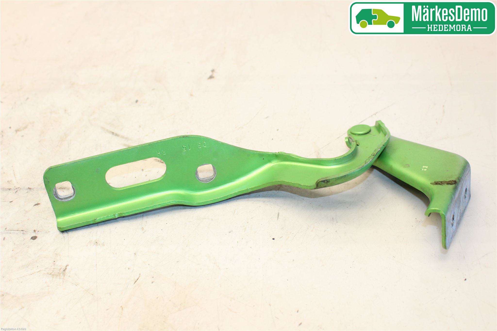 Seat LEON 13-20 Huvgångjärn