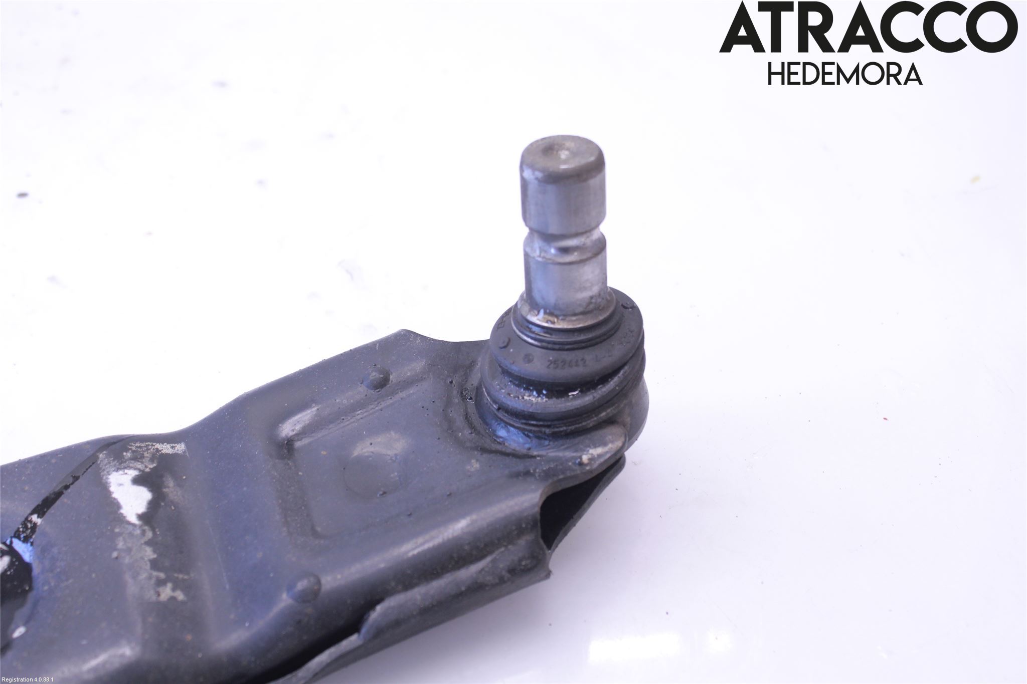 BMW X1 F48 15-22 Bärarm Fram Undre Vä