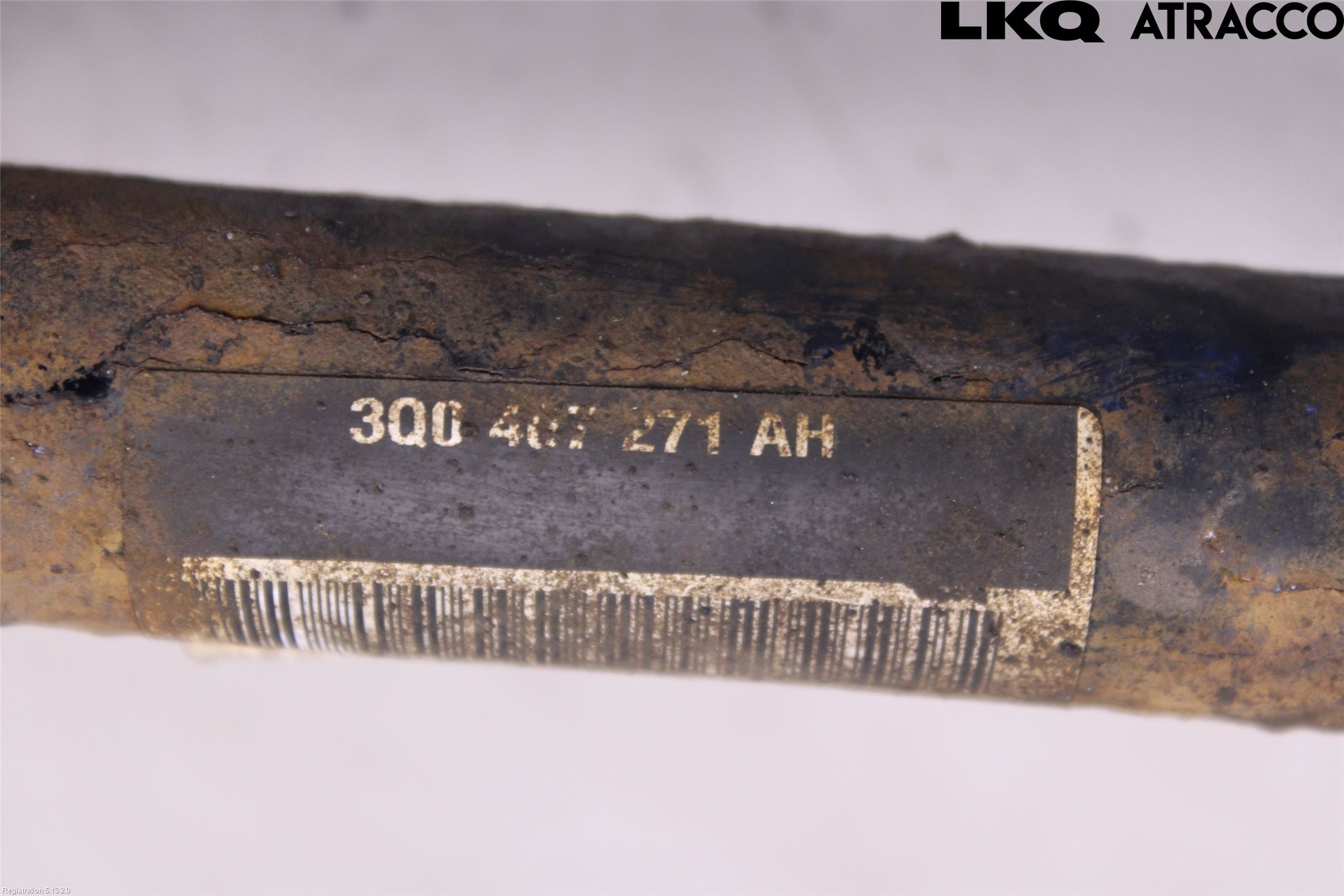 Volkswagen VW PASSAT 15-19 Drivaxel Fram Vänster