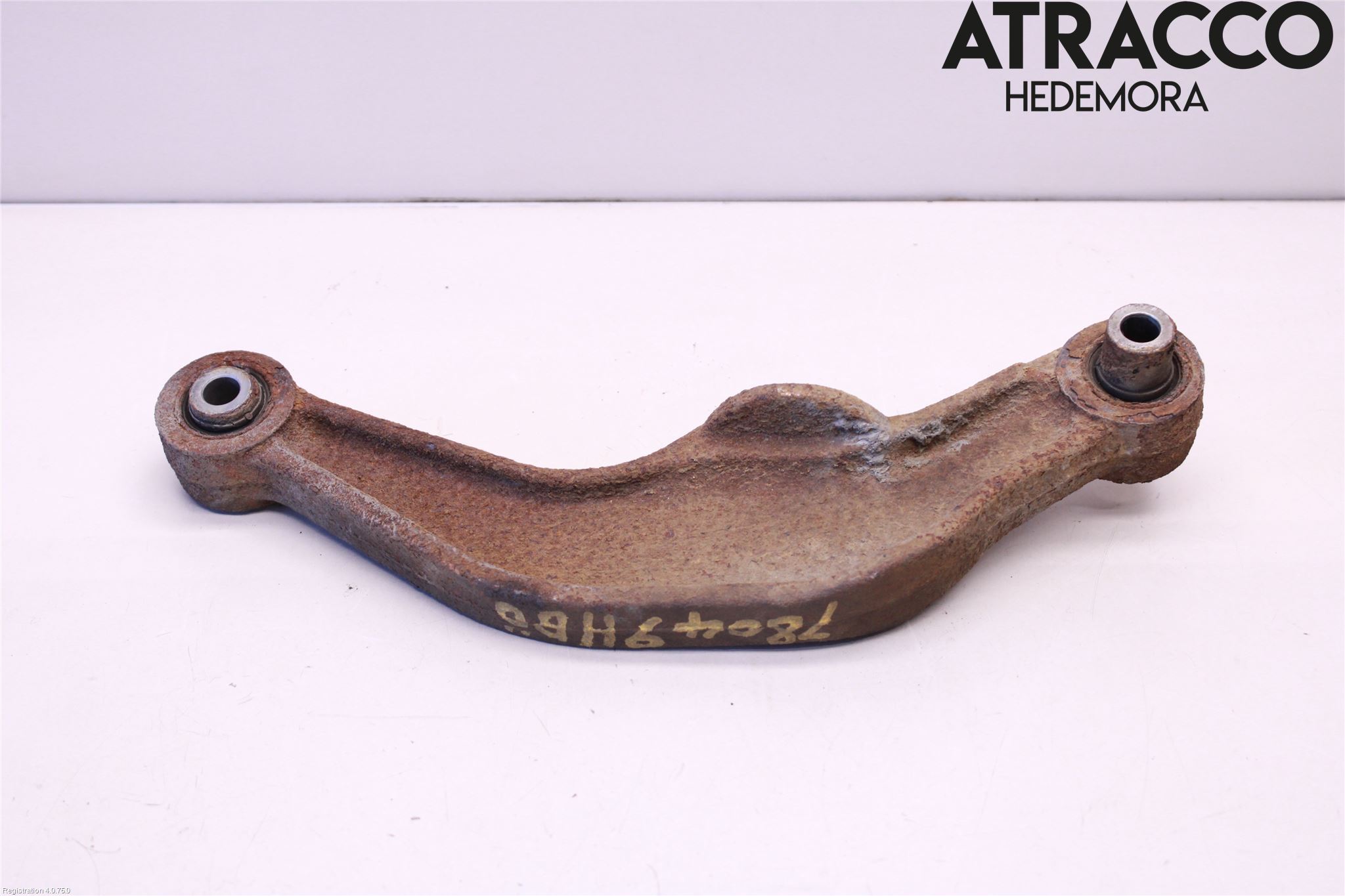 Subaru LEGACY    04-06 Bärarm Bak Övre Höger
